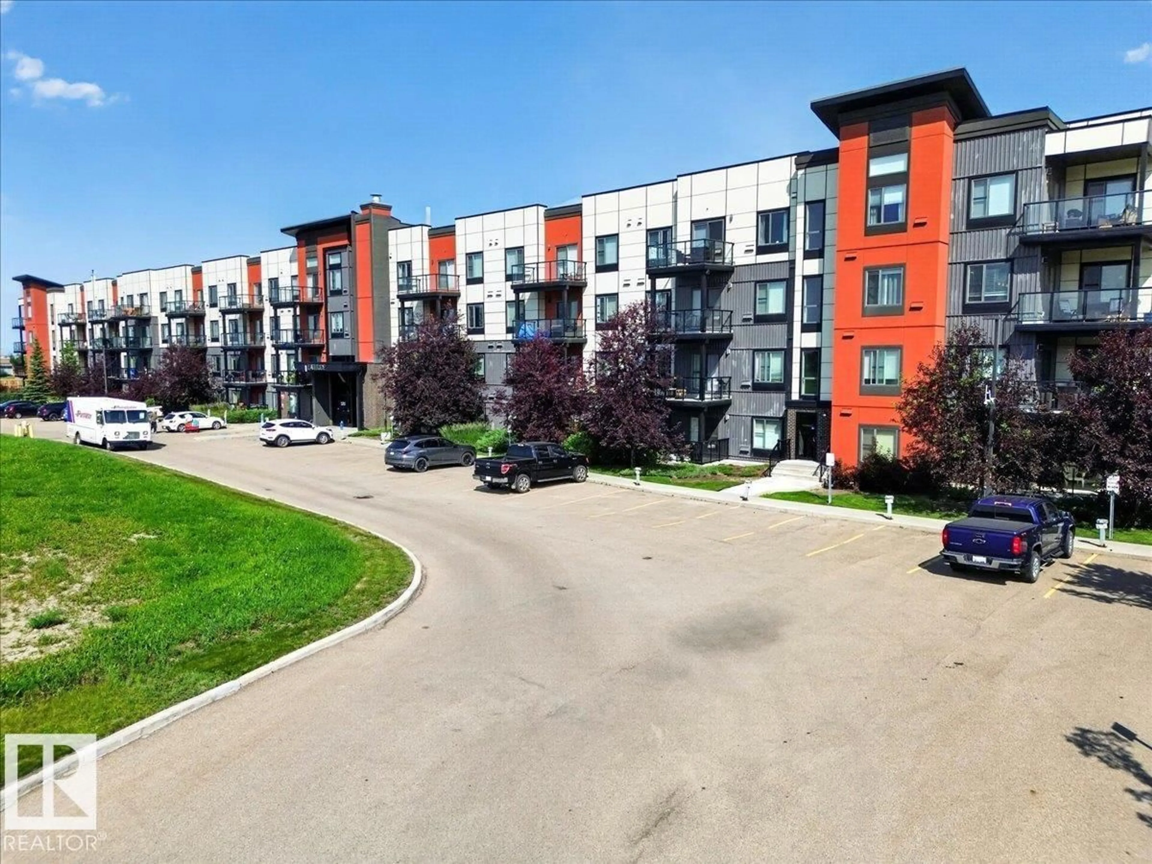 A pic from outside/outdoor area/front of a property/back of a property/a pic from drone, street for 106 - 320 AMBLESIDE LI, Edmonton Alberta T6W0V4