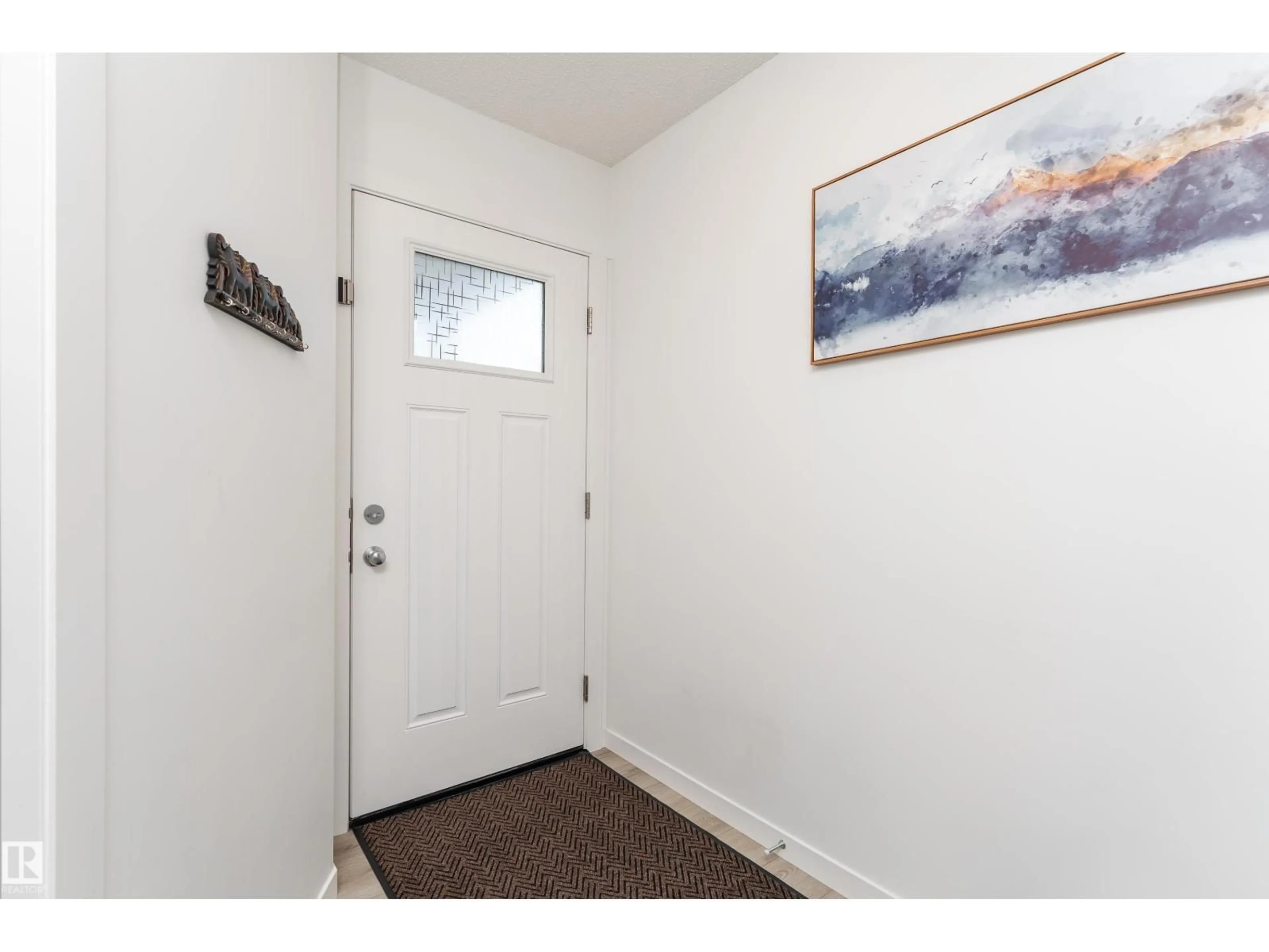 Indoor entryway for NW - 2904 192 ST, Edmonton Alberta T5M3B5