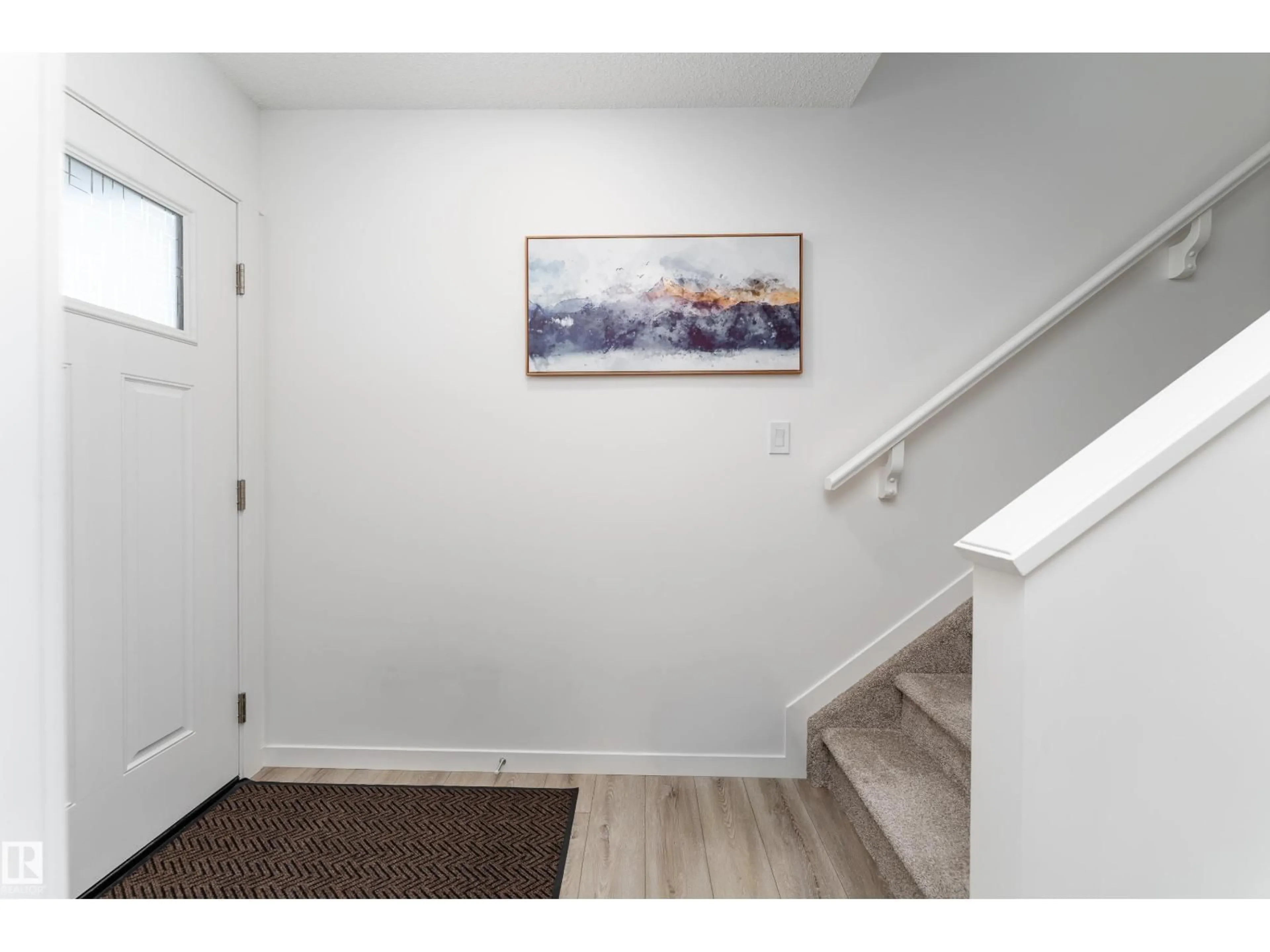 Indoor entryway for NW - 2904 192 ST, Edmonton Alberta T5M3B5