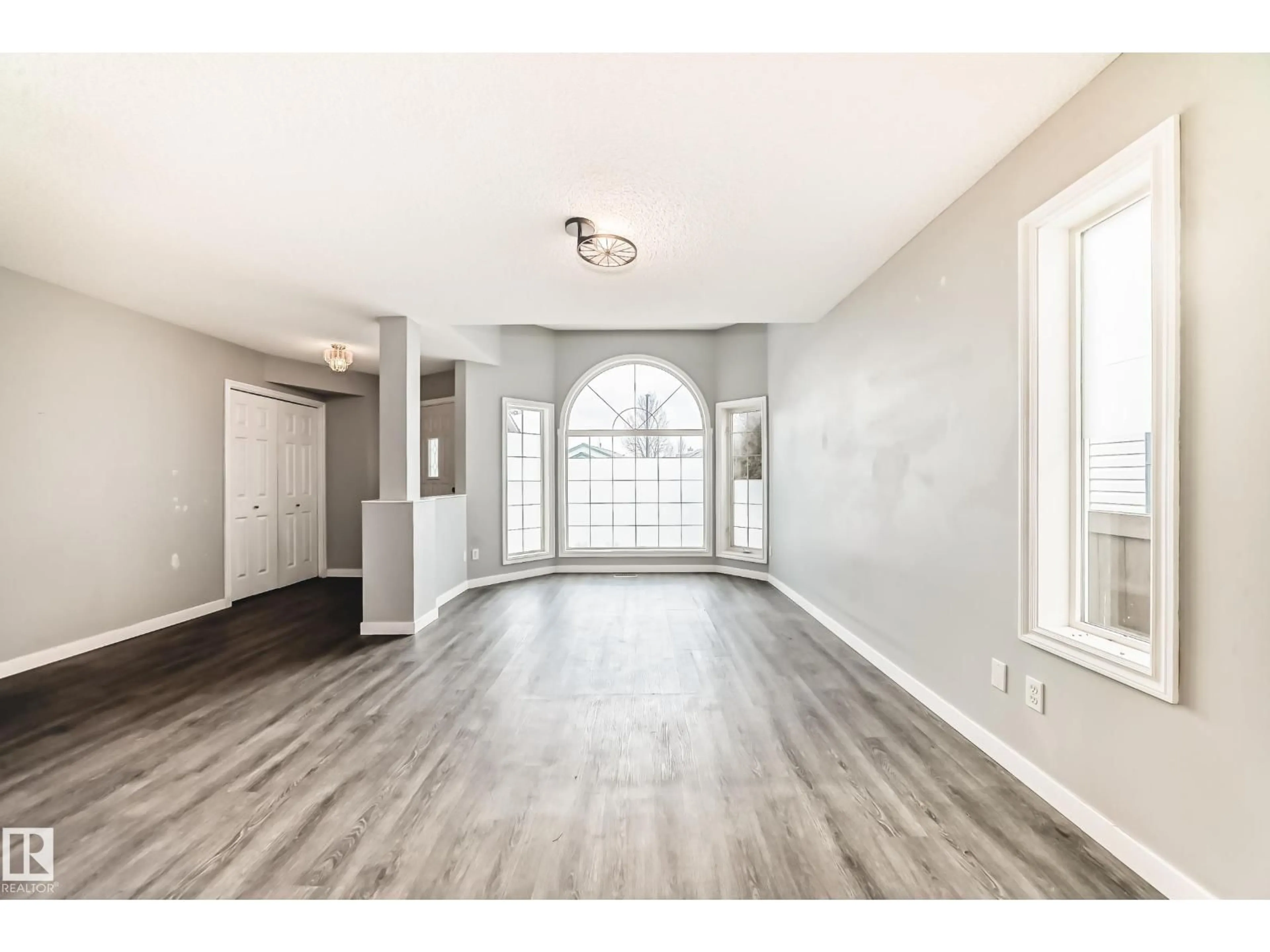 Unknown for 784 BLACKBURN PL, Edmonton Alberta T6W1C7