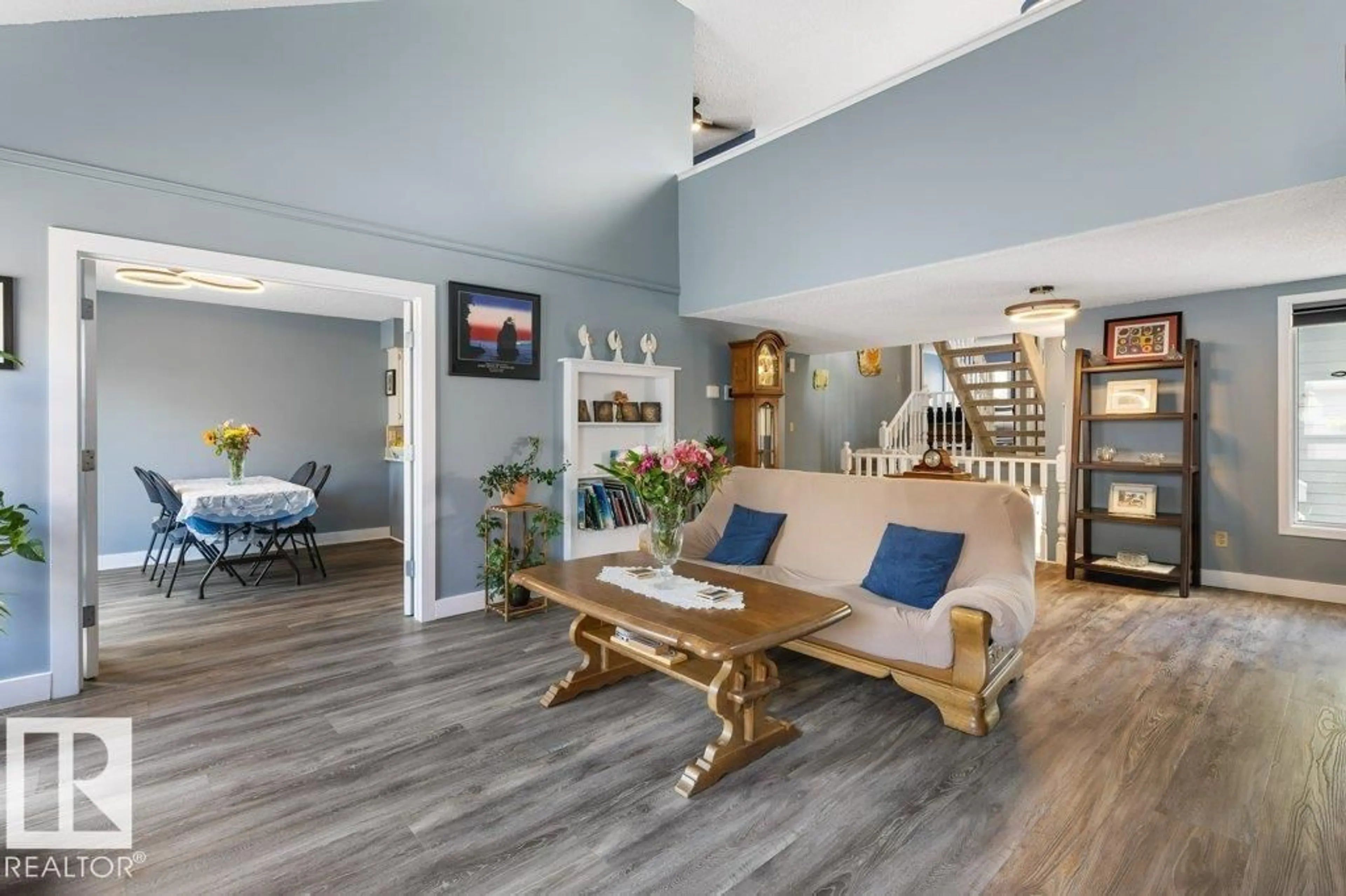 Unknown for 7 WHITEOAKS ES, St. Albert Alberta T8N3M2