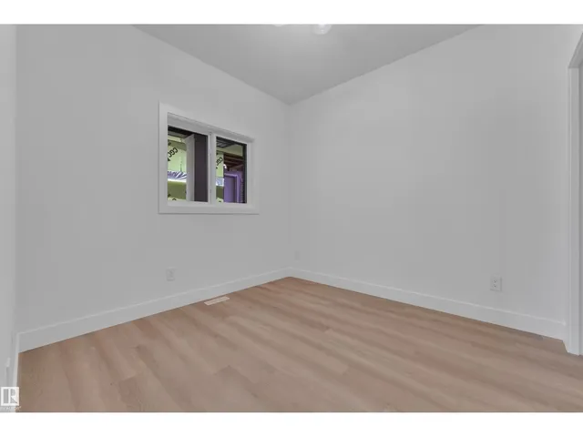 382 LINDEN LO, Leduc 5