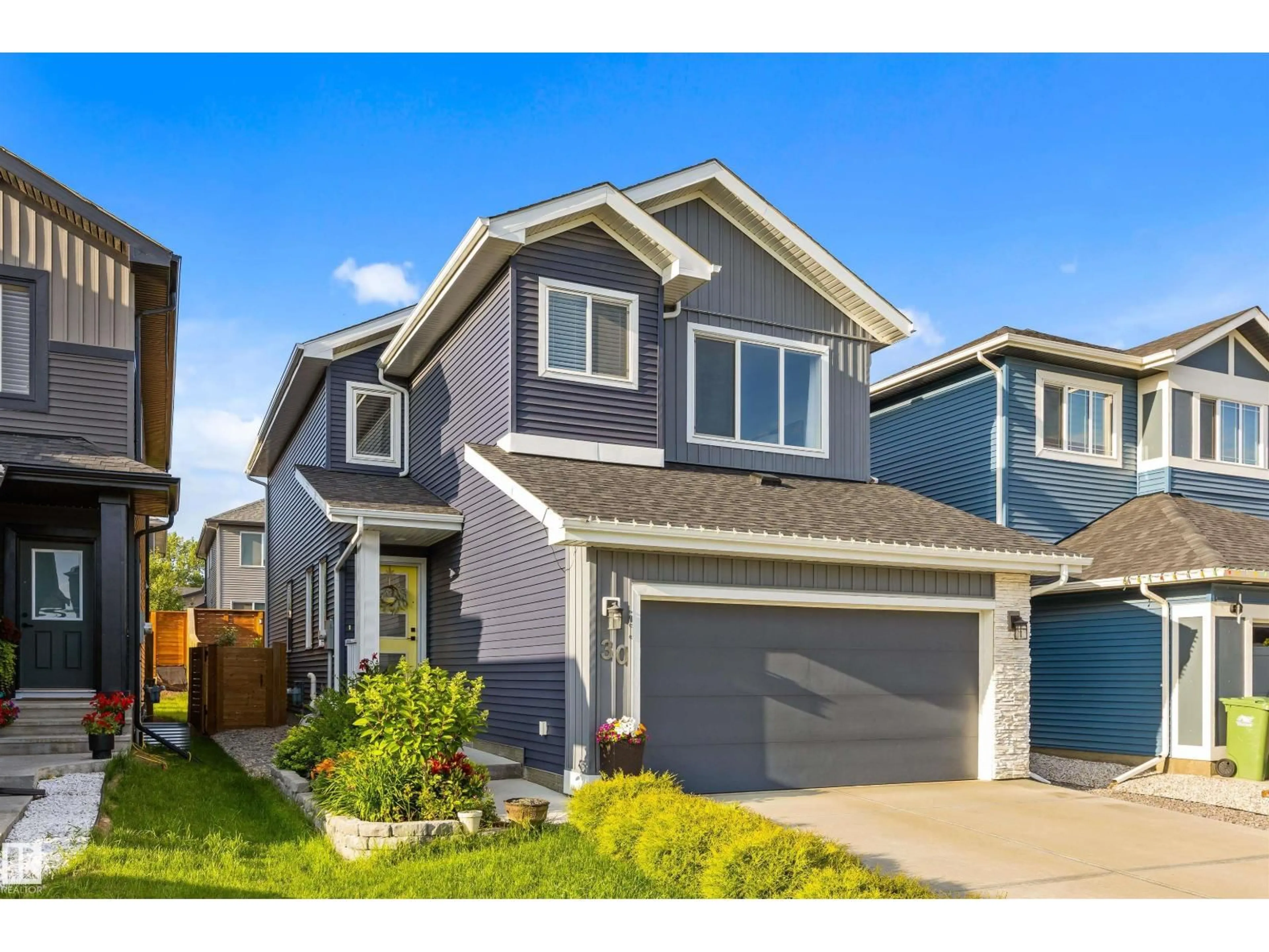 Home with vinyl exterior material, street for 30 RIVERHILL CR, St. Albert Alberta T8N7X4