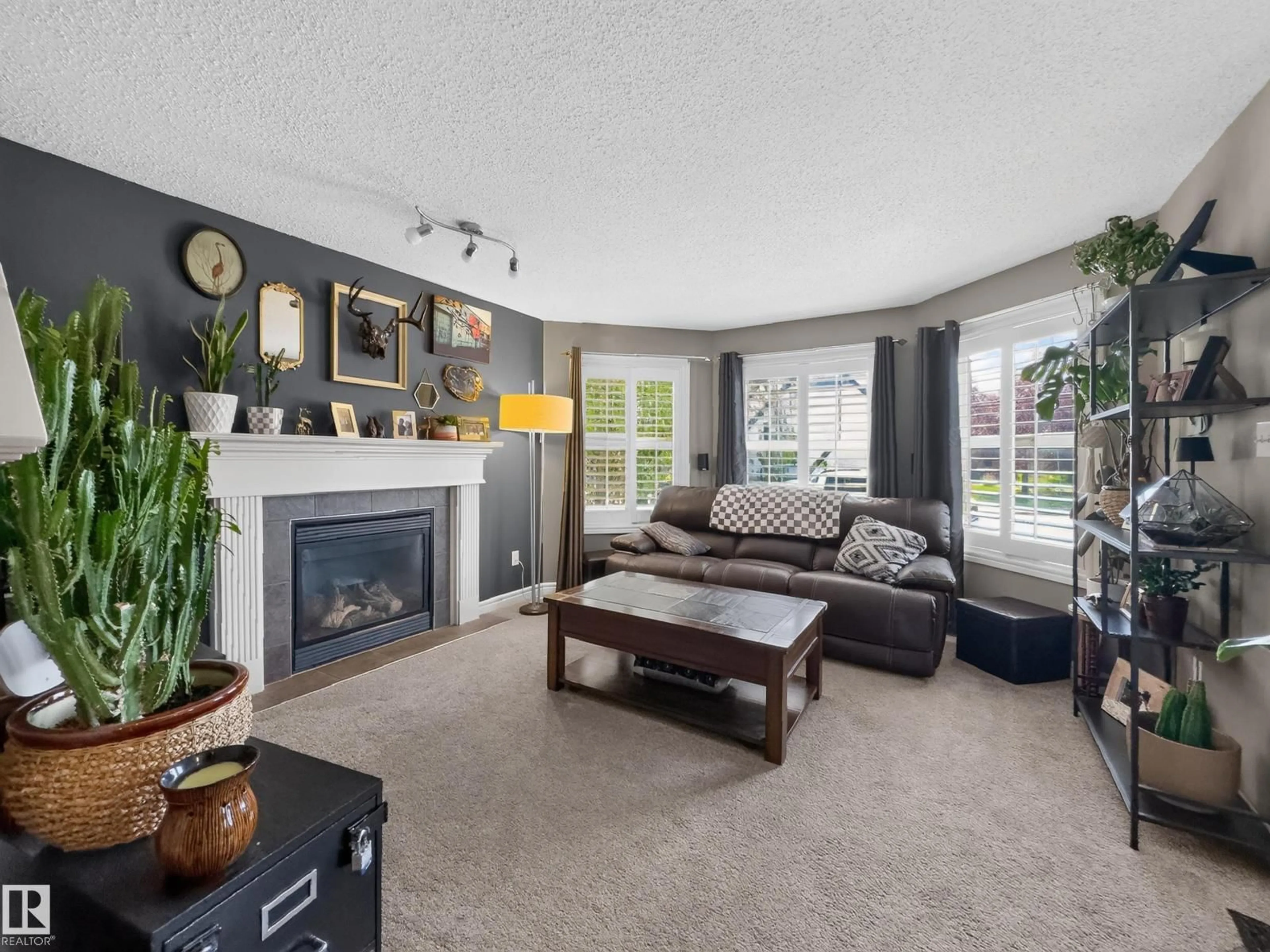 Living room with furniture, unknown for 423 SUMMERTON CR, Sherwood Park Alberta T8H2V3