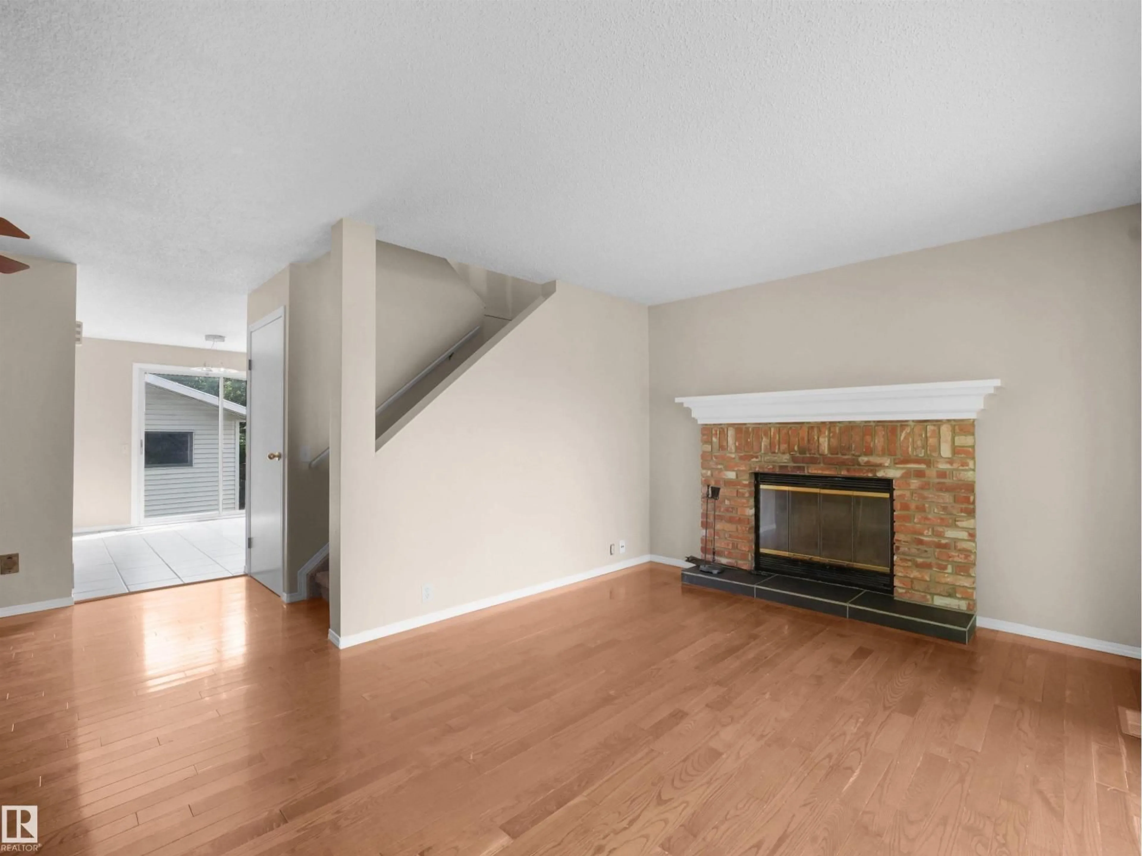 Living room with furniture, unknown for 3509 43A AV AV, Edmonton Alberta T7A1G4