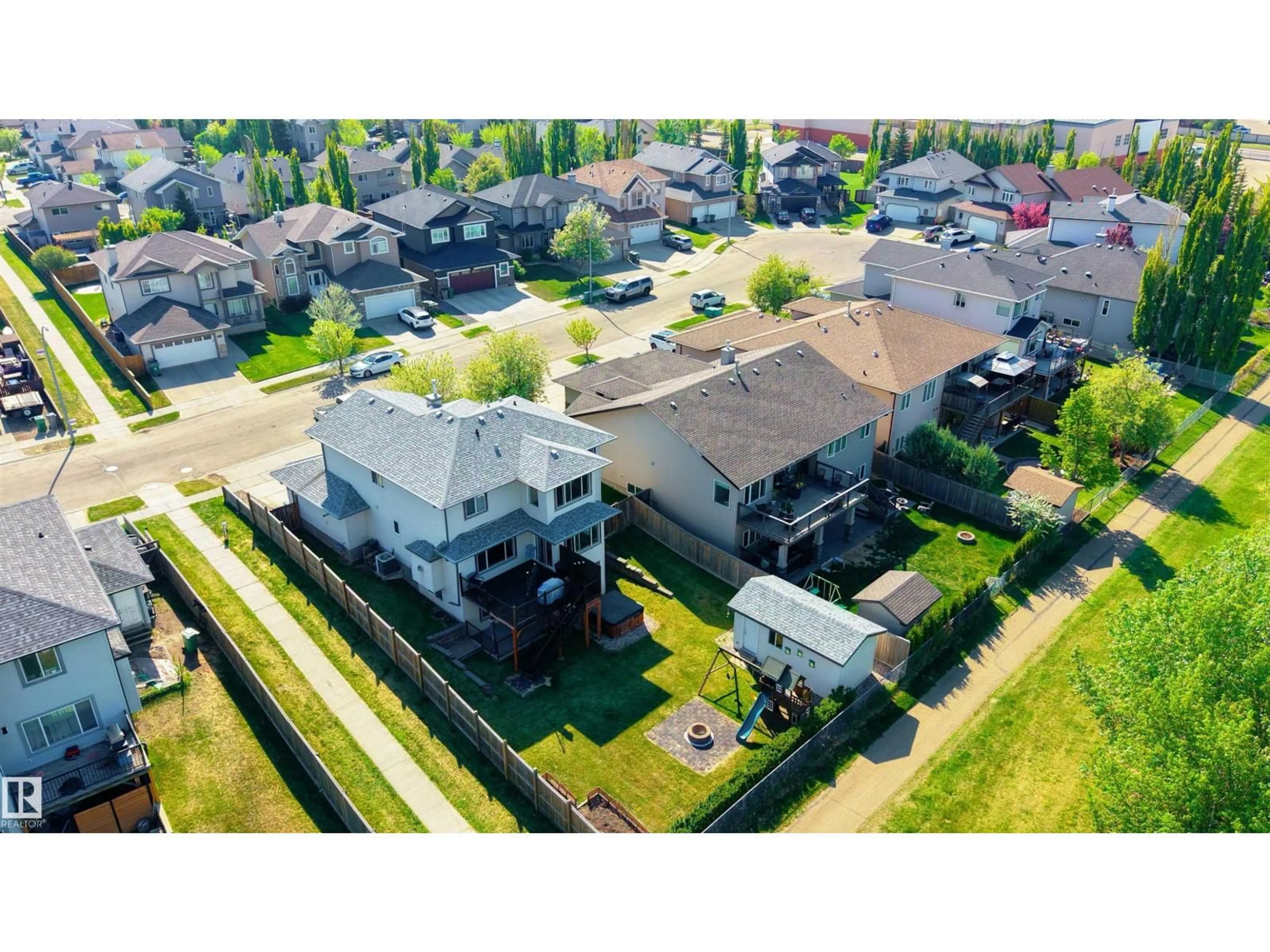 A pic from outside/outdoor area/front of a property/back of a property/a pic from drone, street for 5108 63 ST, Beaumont Alberta T4X1V4