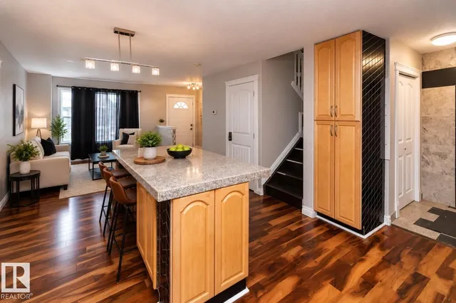 NW - 11915 77 ST, Edmonton 5