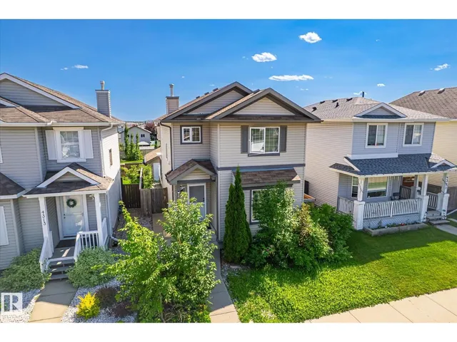 4317 152 AV, Edmonton 2