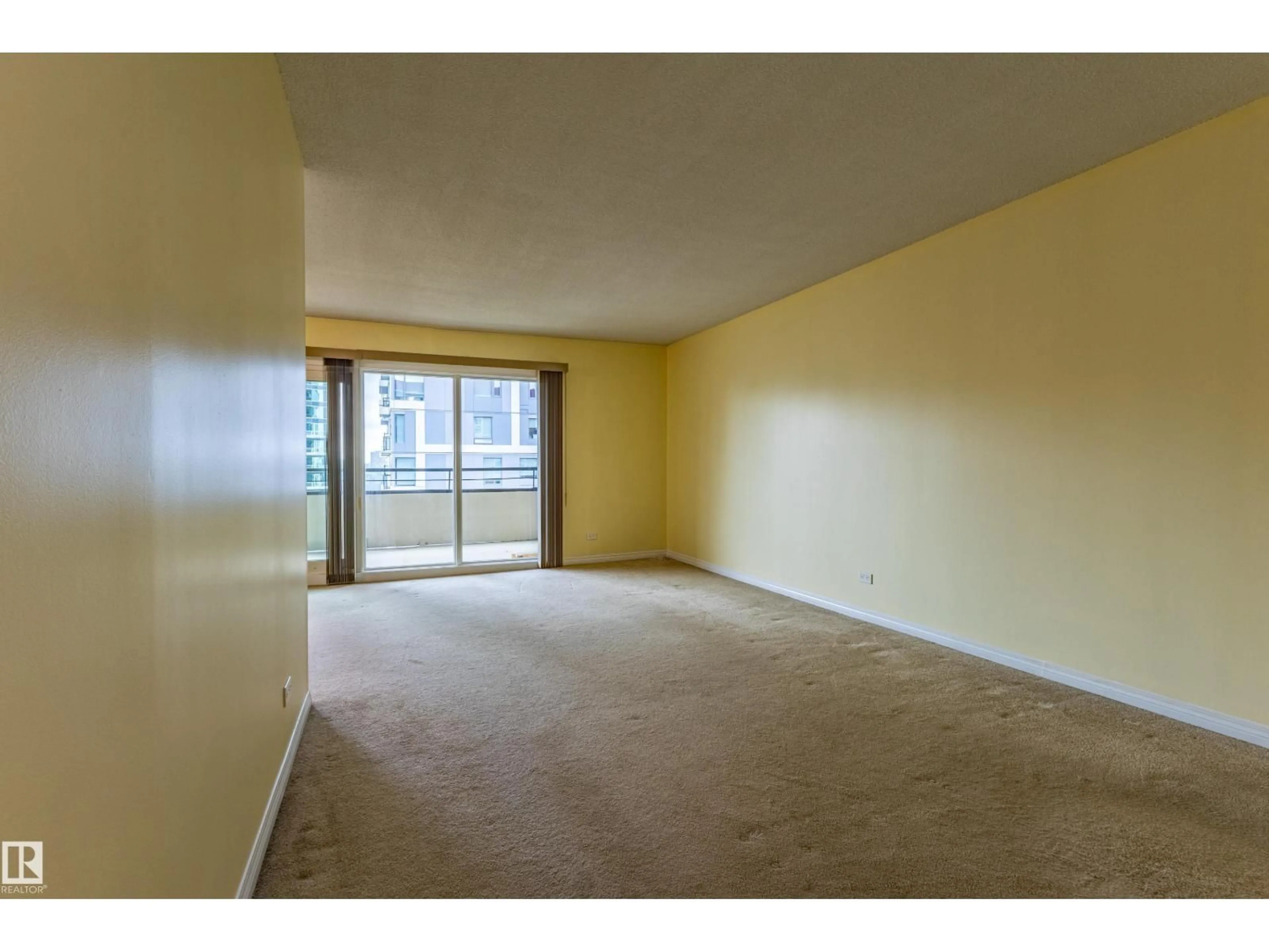 A pic of a room for 1210 10140 120 ST NW, Edmonton Alberta T5K1Z8