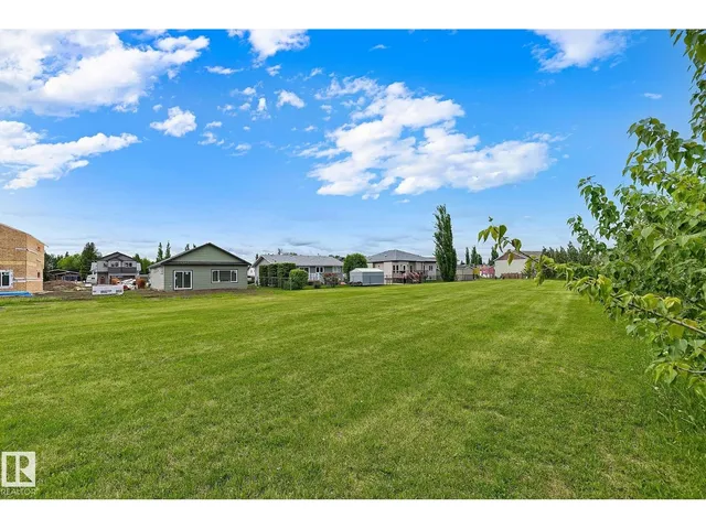 4804 53 AV, Thorsby 2