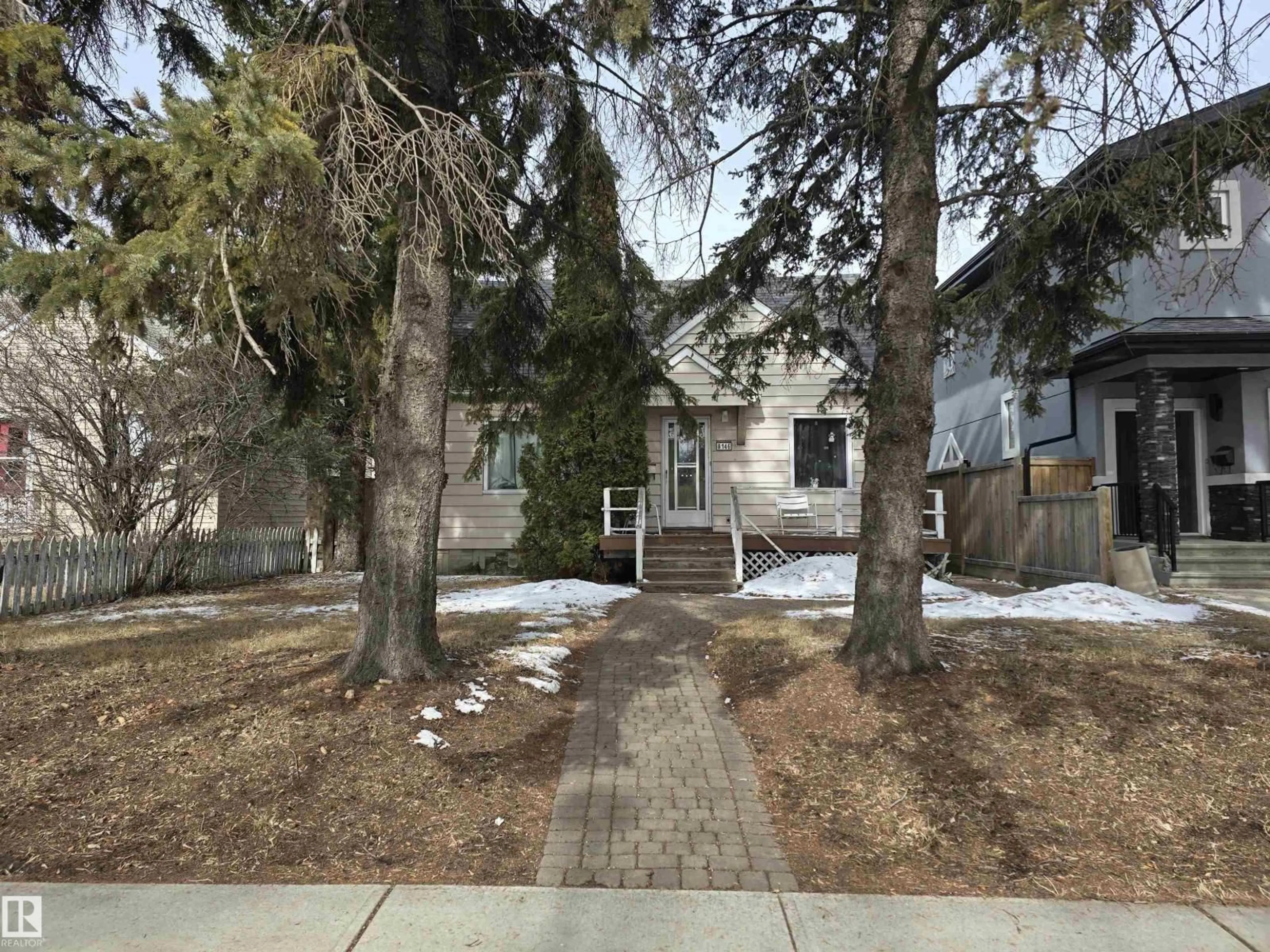 Unknown for NW - 8146 78 AV, Edmonton Alberta T6C0N4
