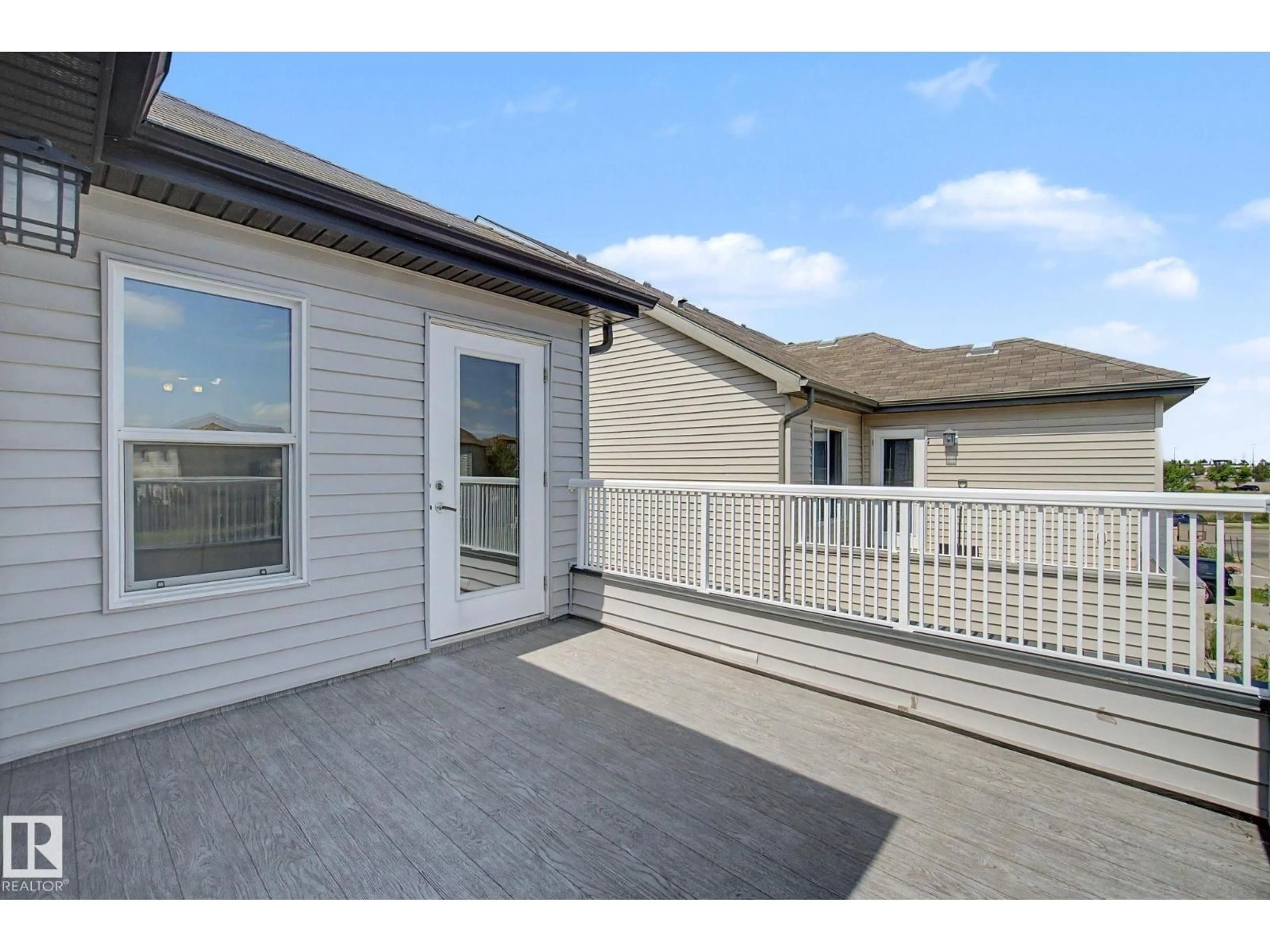Home with vinyl exterior material, unknown for SW - 315 WATT BV, Edmonton Alberta T6X1X7
