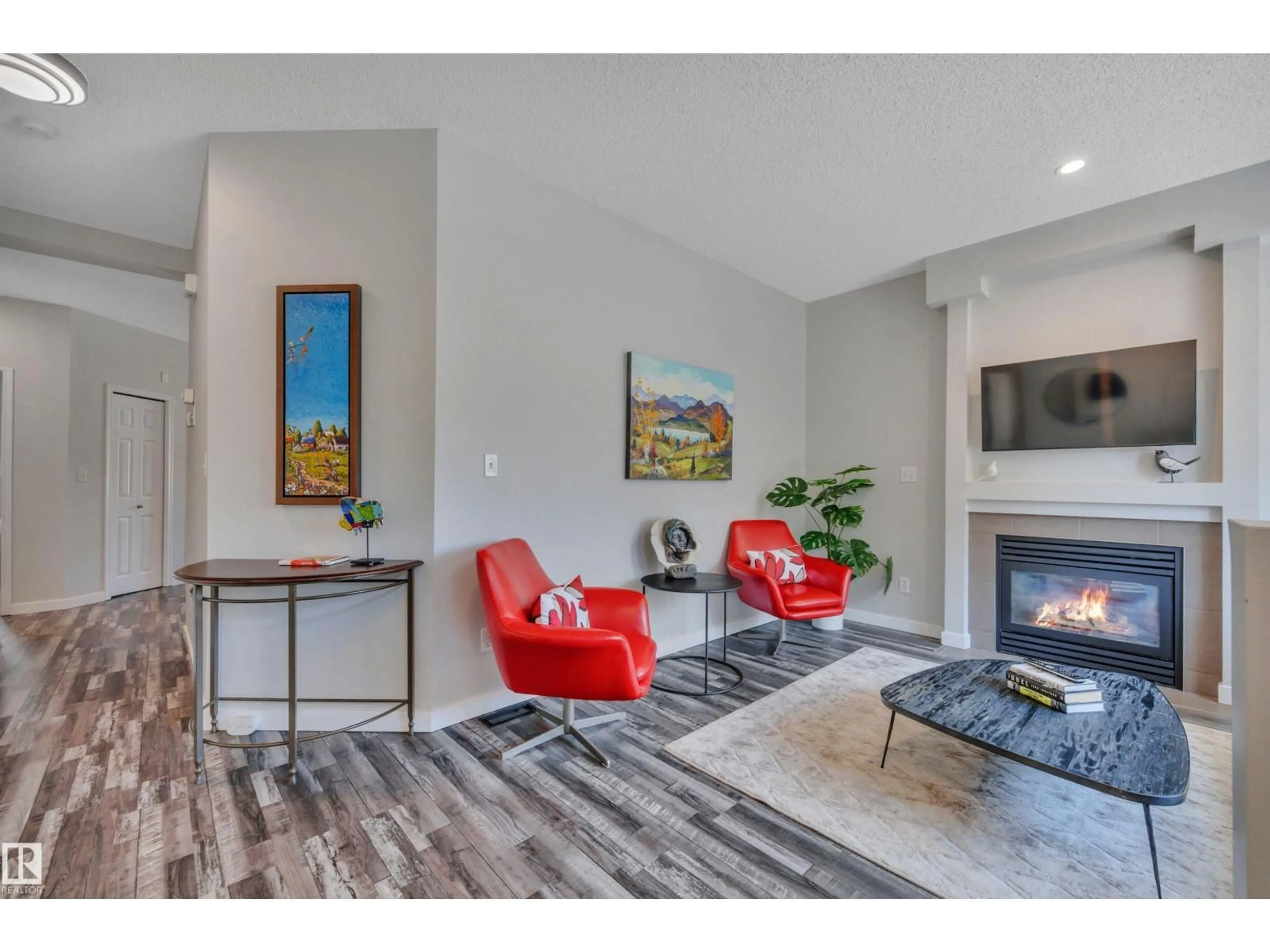 Living room with furniture, unknown for 4821 - 29 TERWILLEGAR CM NW, Edmonton Alberta T6R0C5