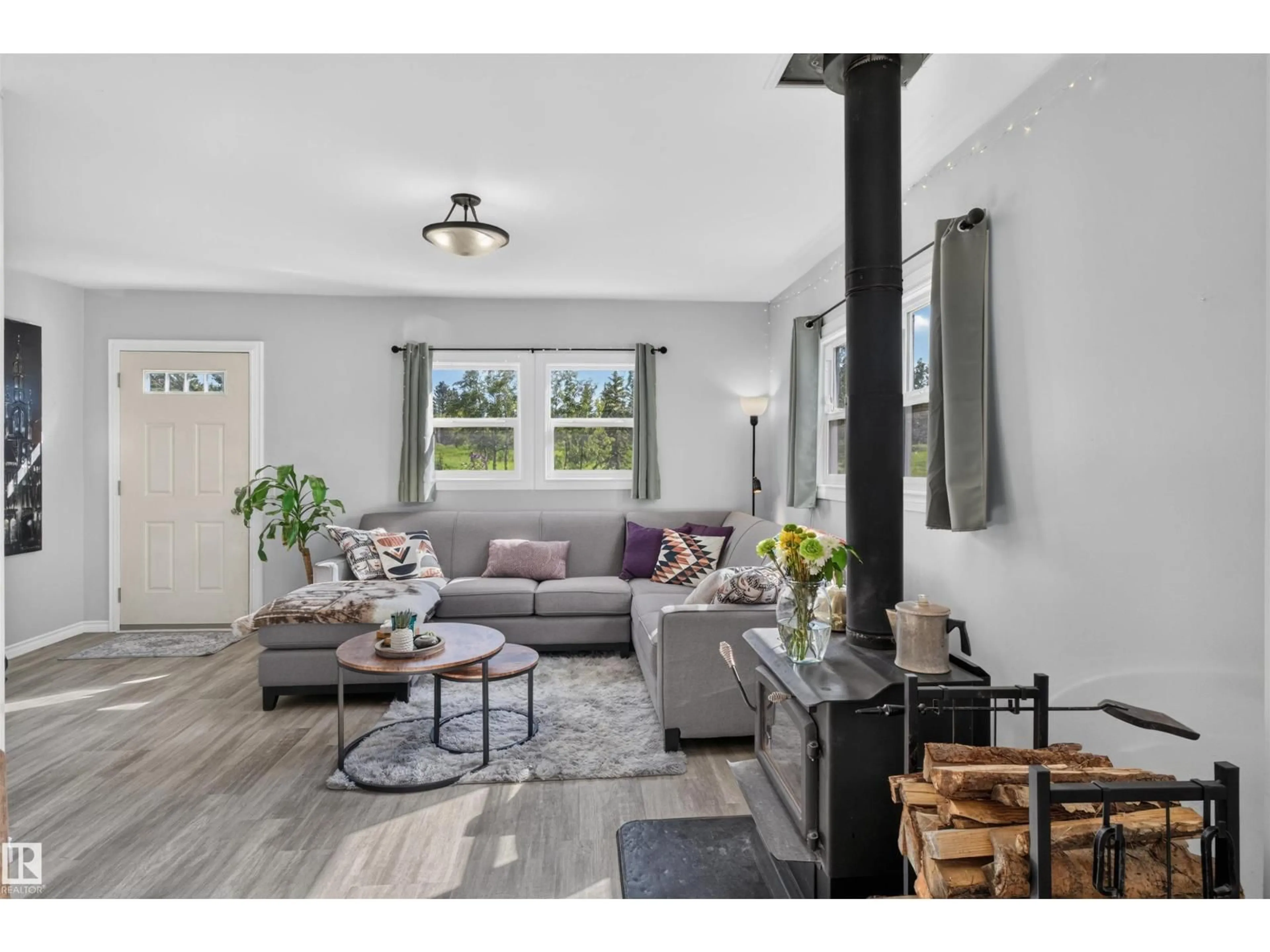 Living room with furniture, unknown for 4740 49 AV, Sangudo Alberta T0E2A0