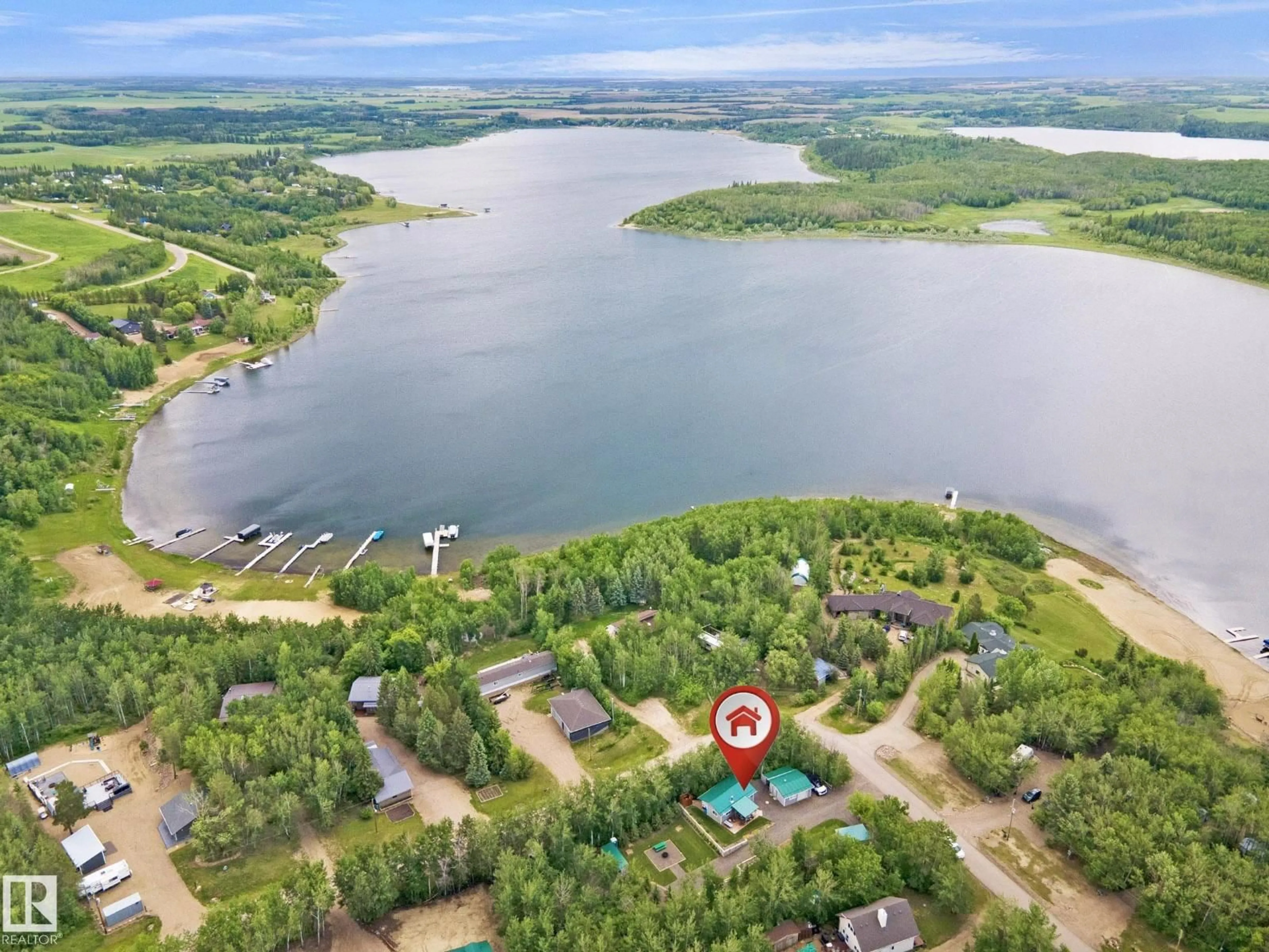 A pic from outside/outdoor area/front of a property/back of a property/a pic from drone, water/lake/river/ocean view for 549 11207 TWP ROAD 564, Rural St. Paul County Alberta T0A3A0