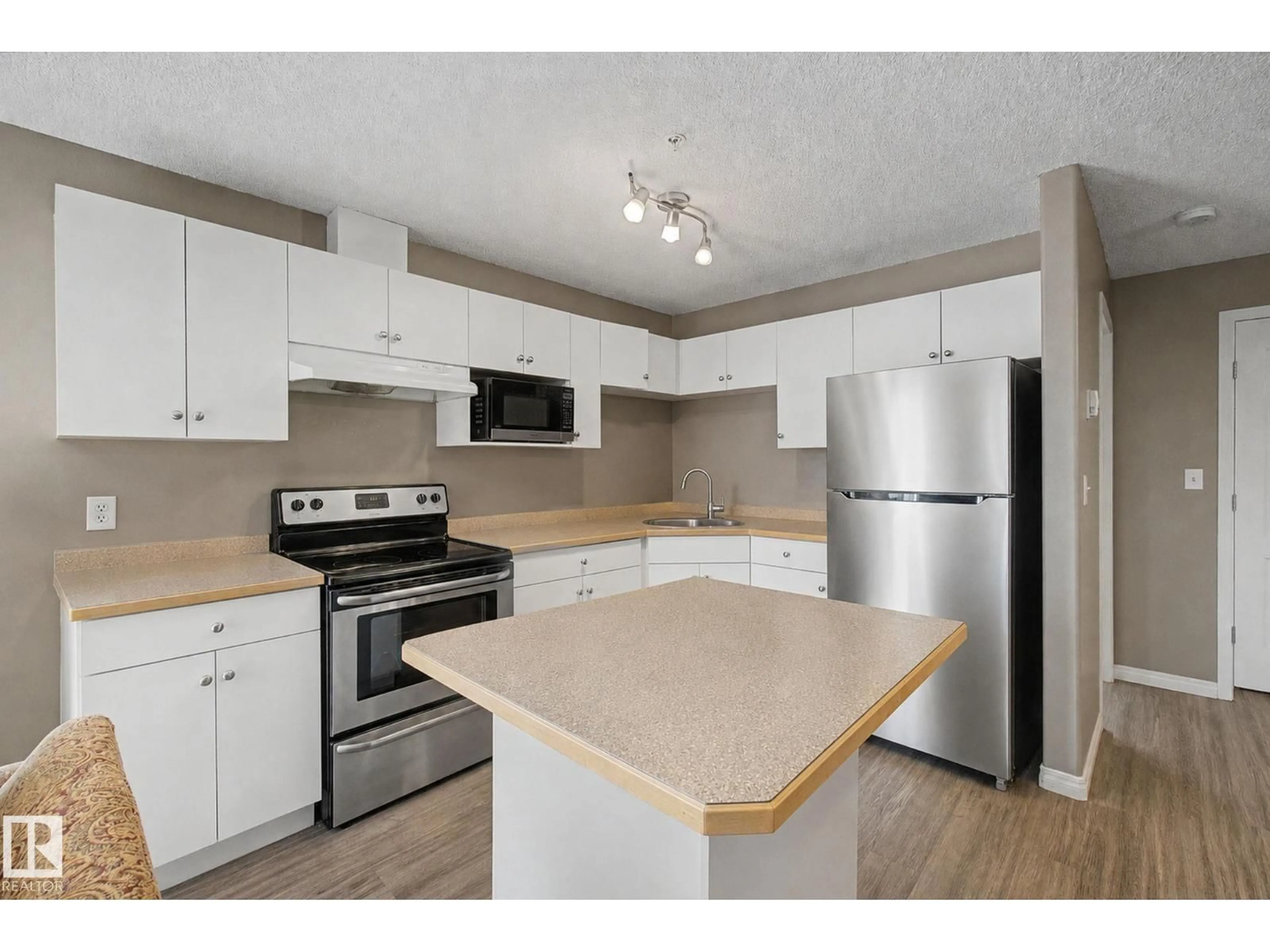 Standard kitchen, wood/laminate floor for #311 - 7511 171 ST, Edmonton Alberta T5T6S7