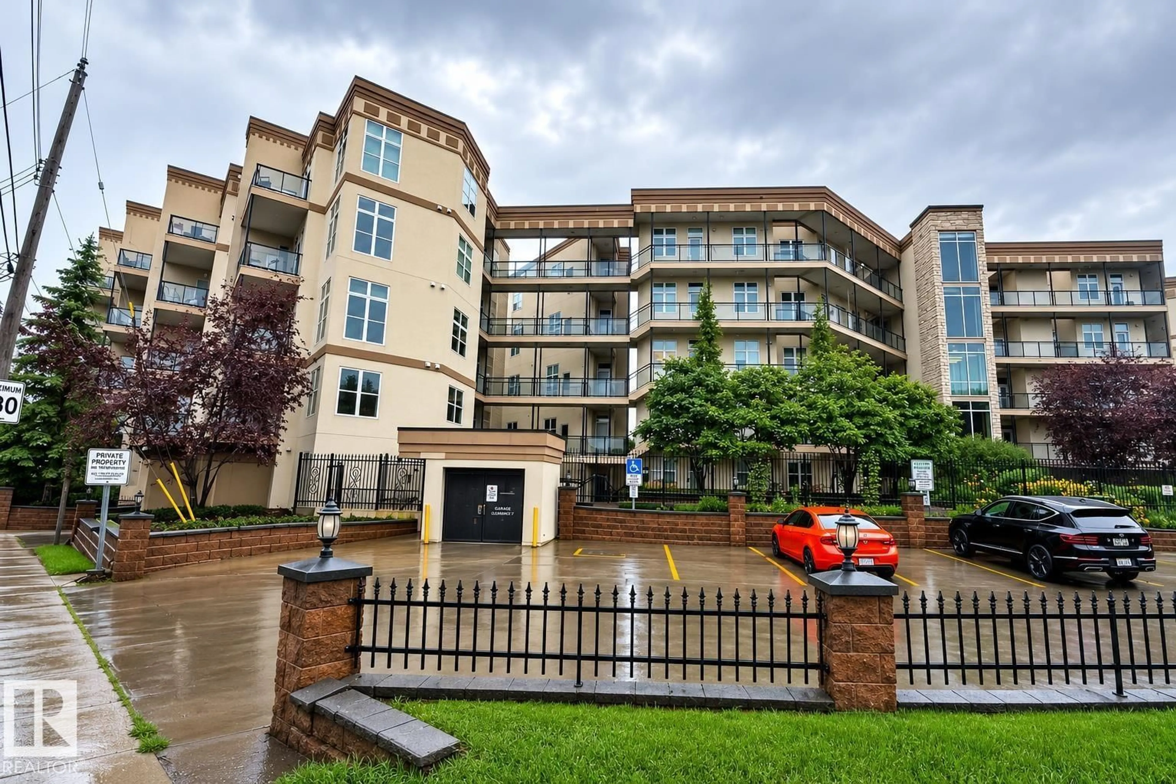 A pic from outside/outdoor area/front of a property/back of a property/a pic from drone, building for #412 - 9503 101 AV NW, Edmonton Alberta T5H4R1