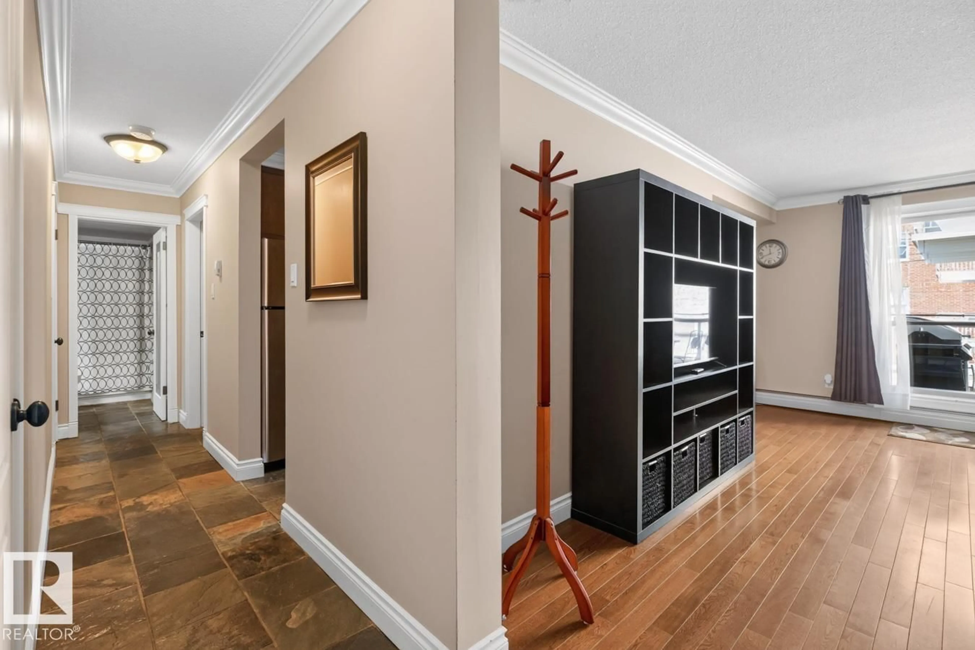 Indoor entryway for #206 - 10745 83 AV, Edmonton Alberta T6E2E5