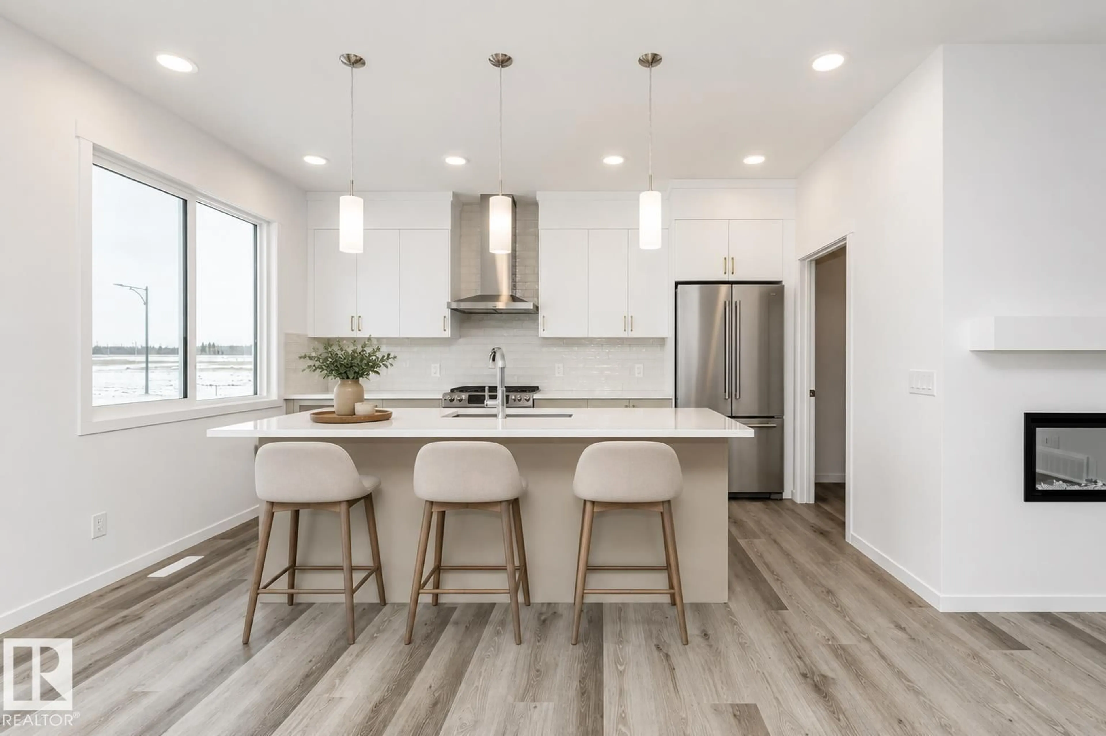 Open concept kitchen, unknown for 6276 180 AV, Edmonton Alberta T5Y4L8