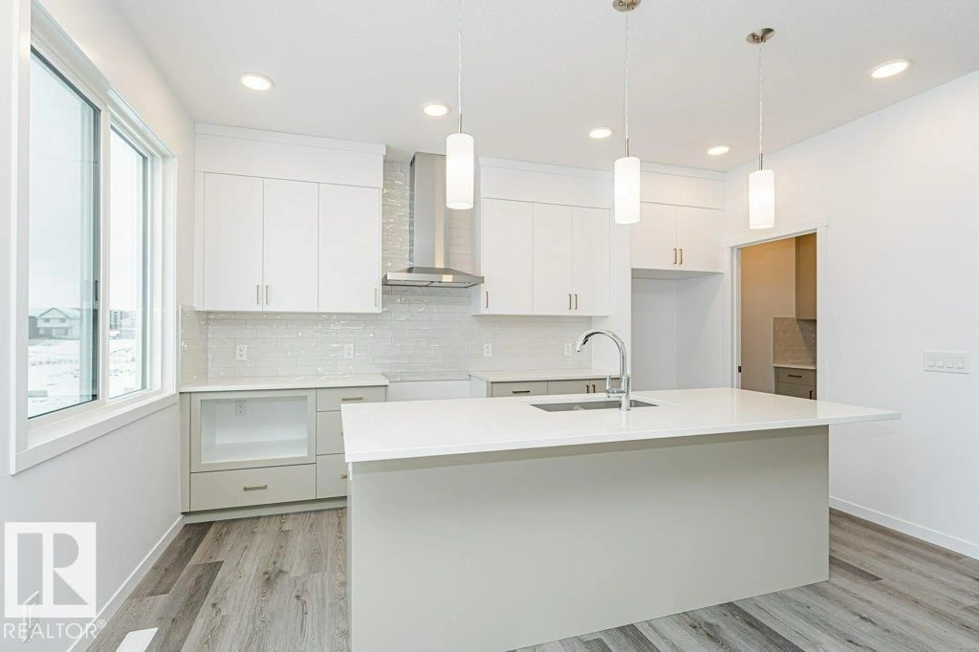 Open concept kitchen, unknown for 6276 180 AV, Edmonton Alberta T5Y4L8
