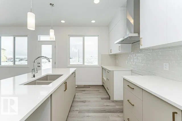 6276 180 AV, Edmonton 5