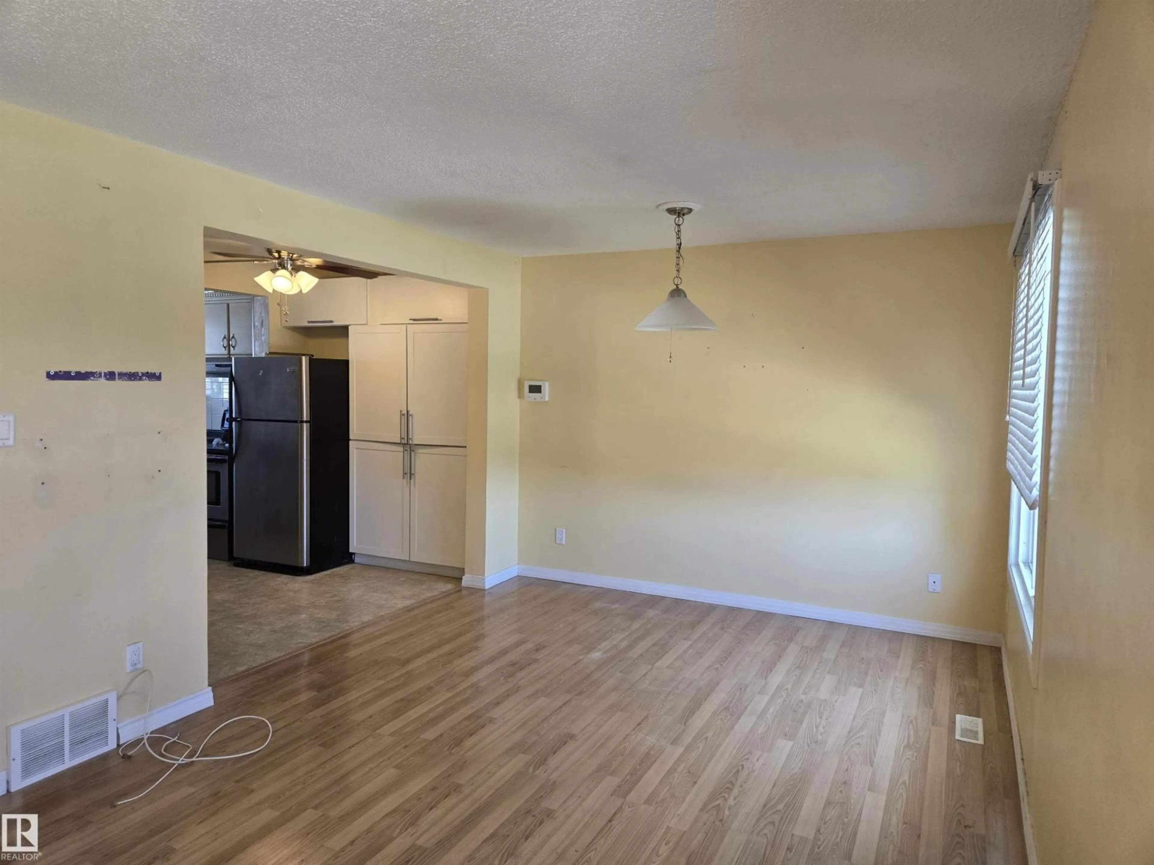 A pic of a room for 360 NORTHGATE TC, Edmonton Alberta T5E3E3