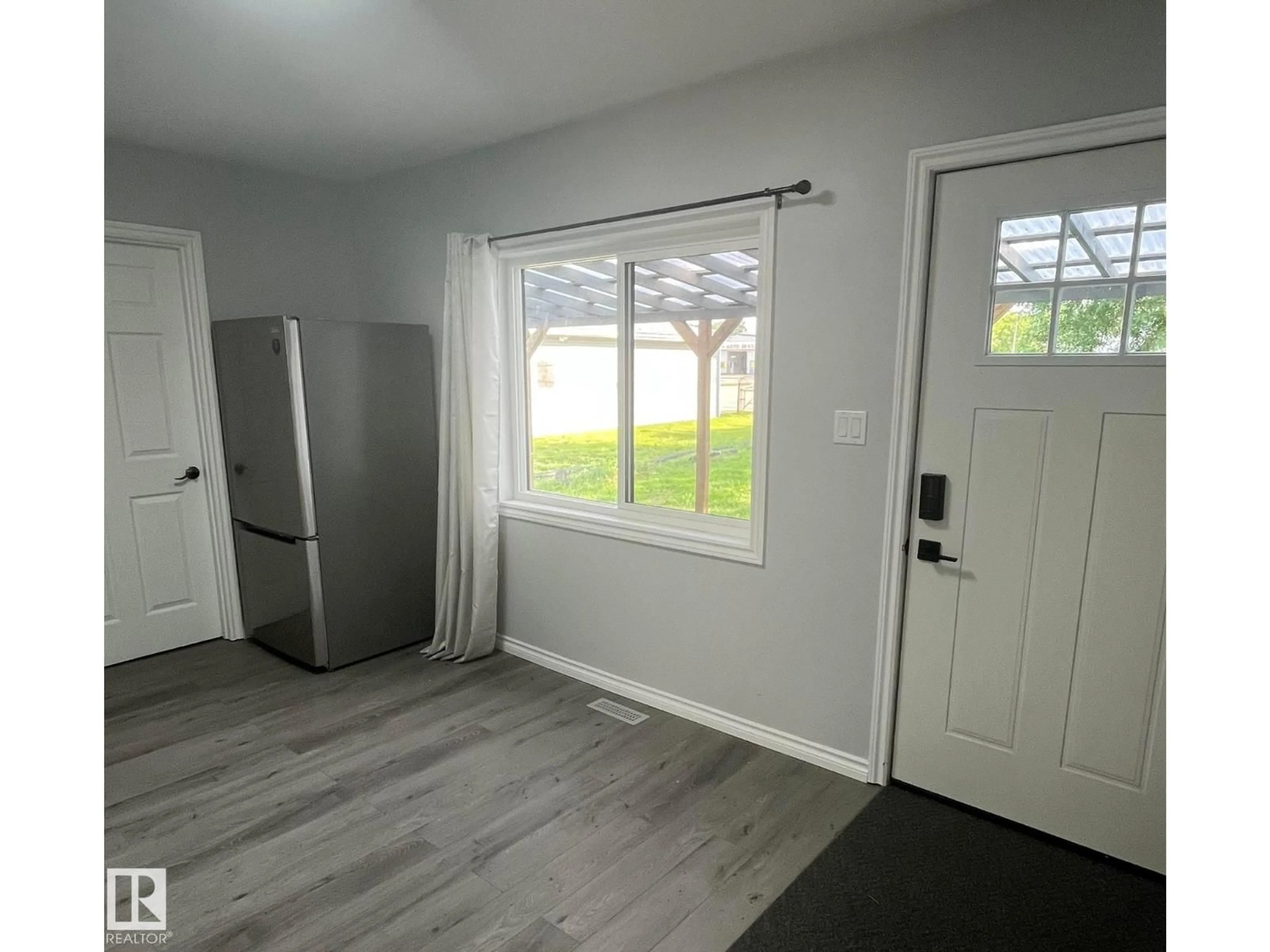 A pic of a room for 5212 51 AVE, Bonnyville Town Alberta T9N2A8