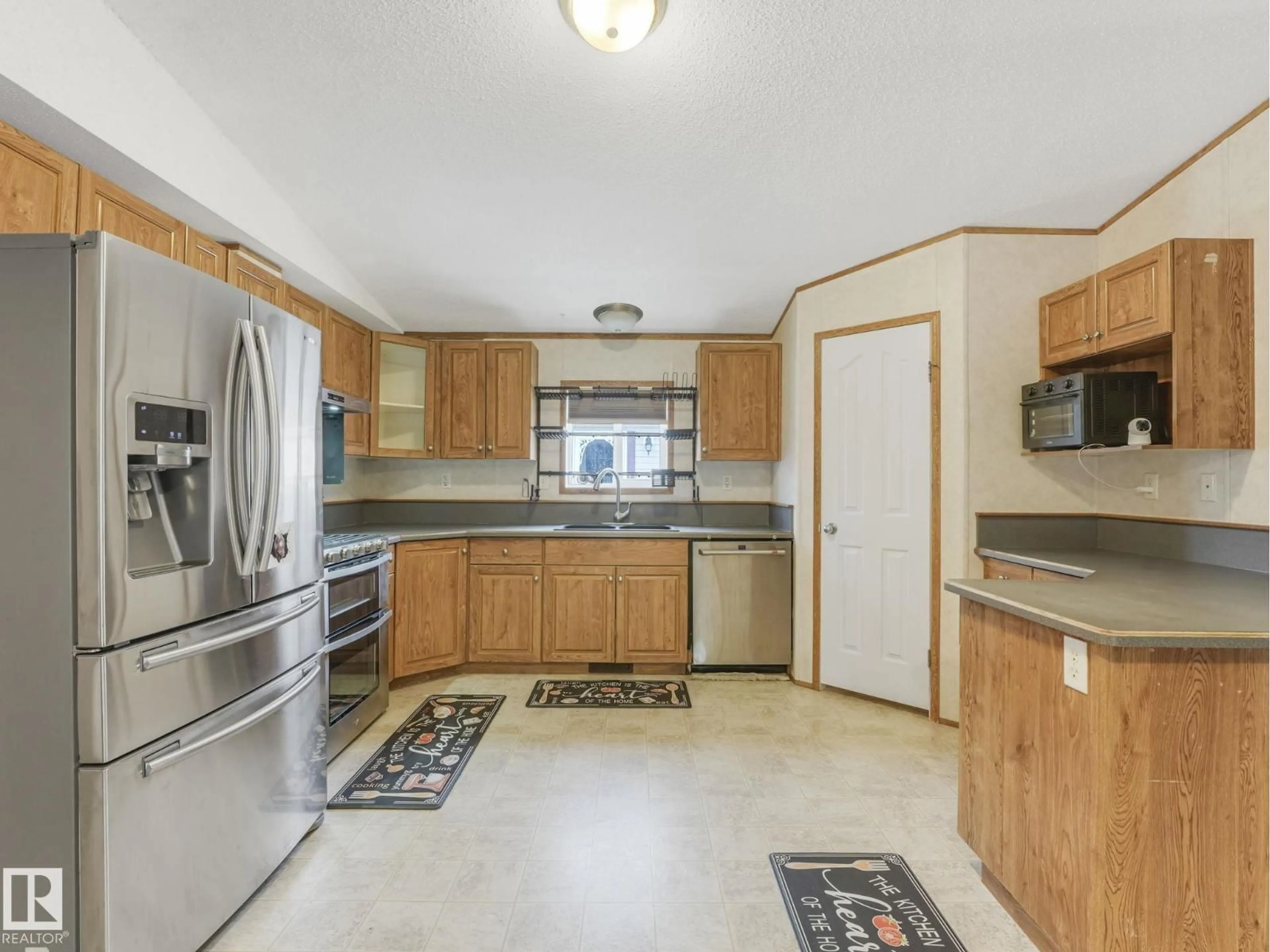 Unknown for Maple Ridge MH PA NW - 1634 66 AVE, Edmonton Alberta T6P0A6
