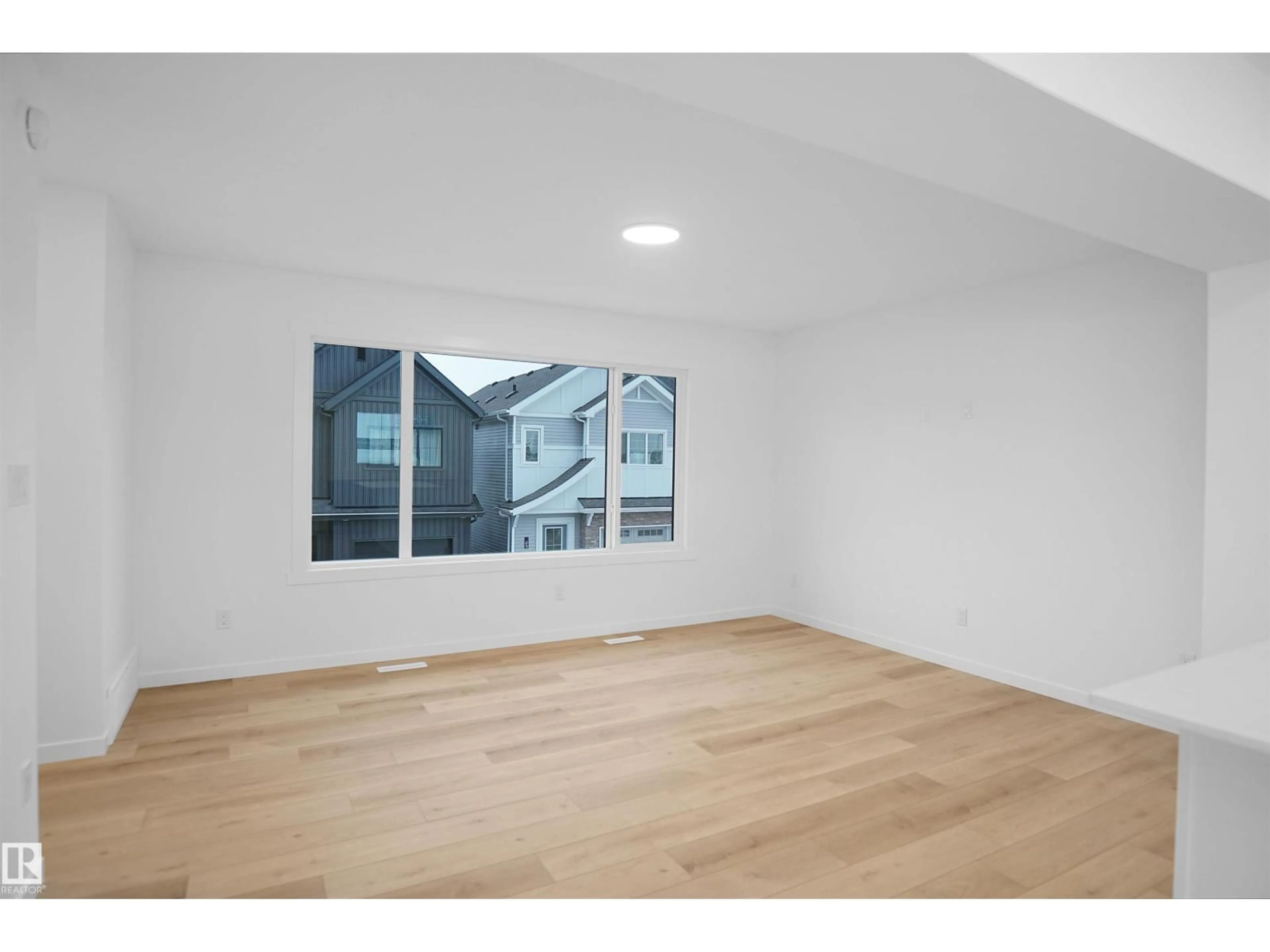 A pic of a room for #9 - 1430 ASTER WY, Edmonton Alberta T6T2N8