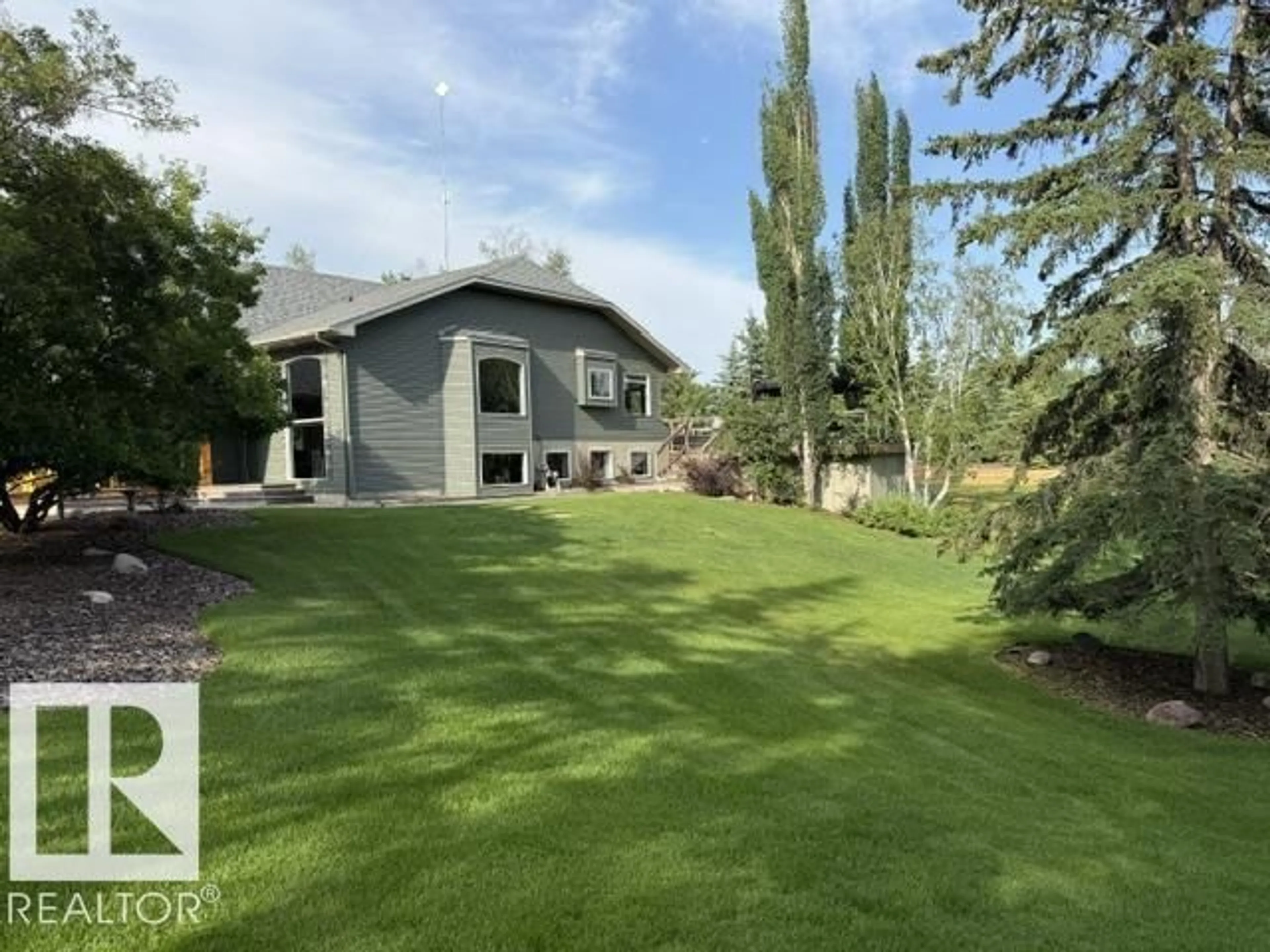 A pic from outside/outdoor area/front of a property/back of a property/a pic from drone, unknown for #2 - 51124 RGE ROAD 264, Rural Parkland County Alberta T7Y1E8