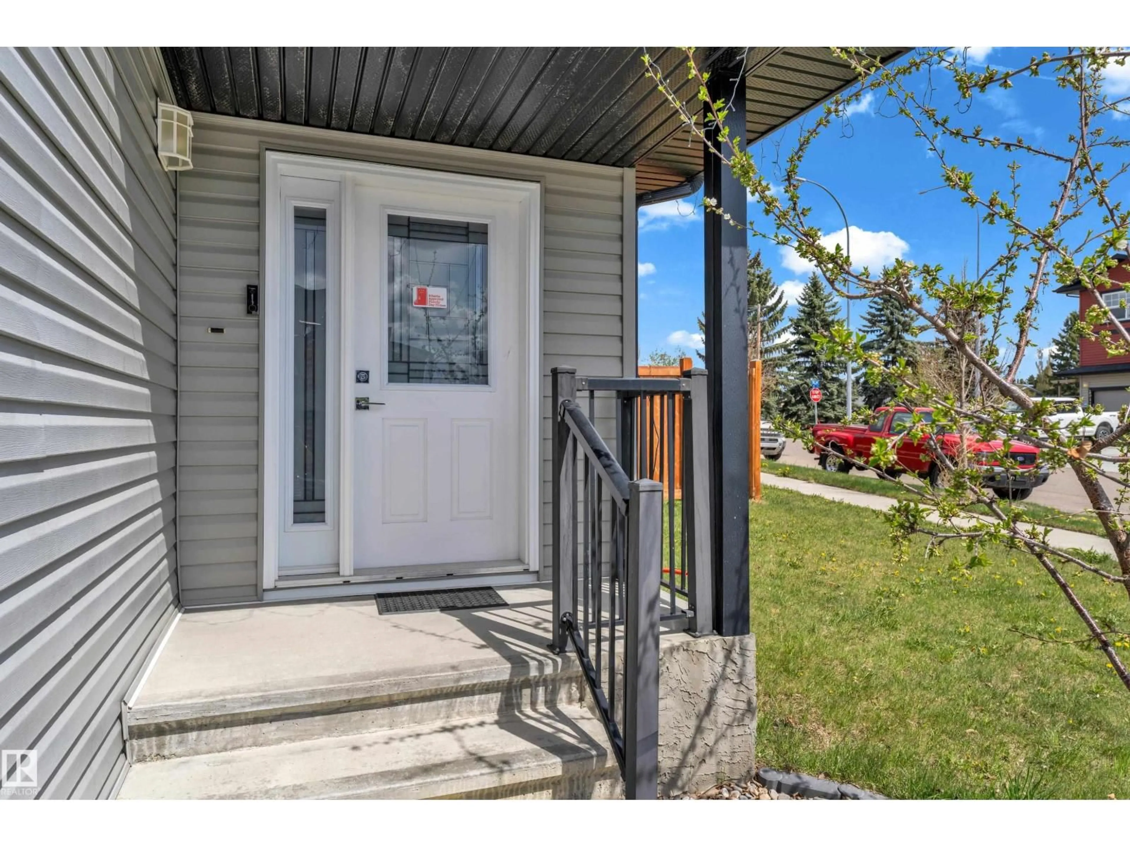 Indoor entryway for 4506 49 AV, Beaumont Alberta T4X2B2