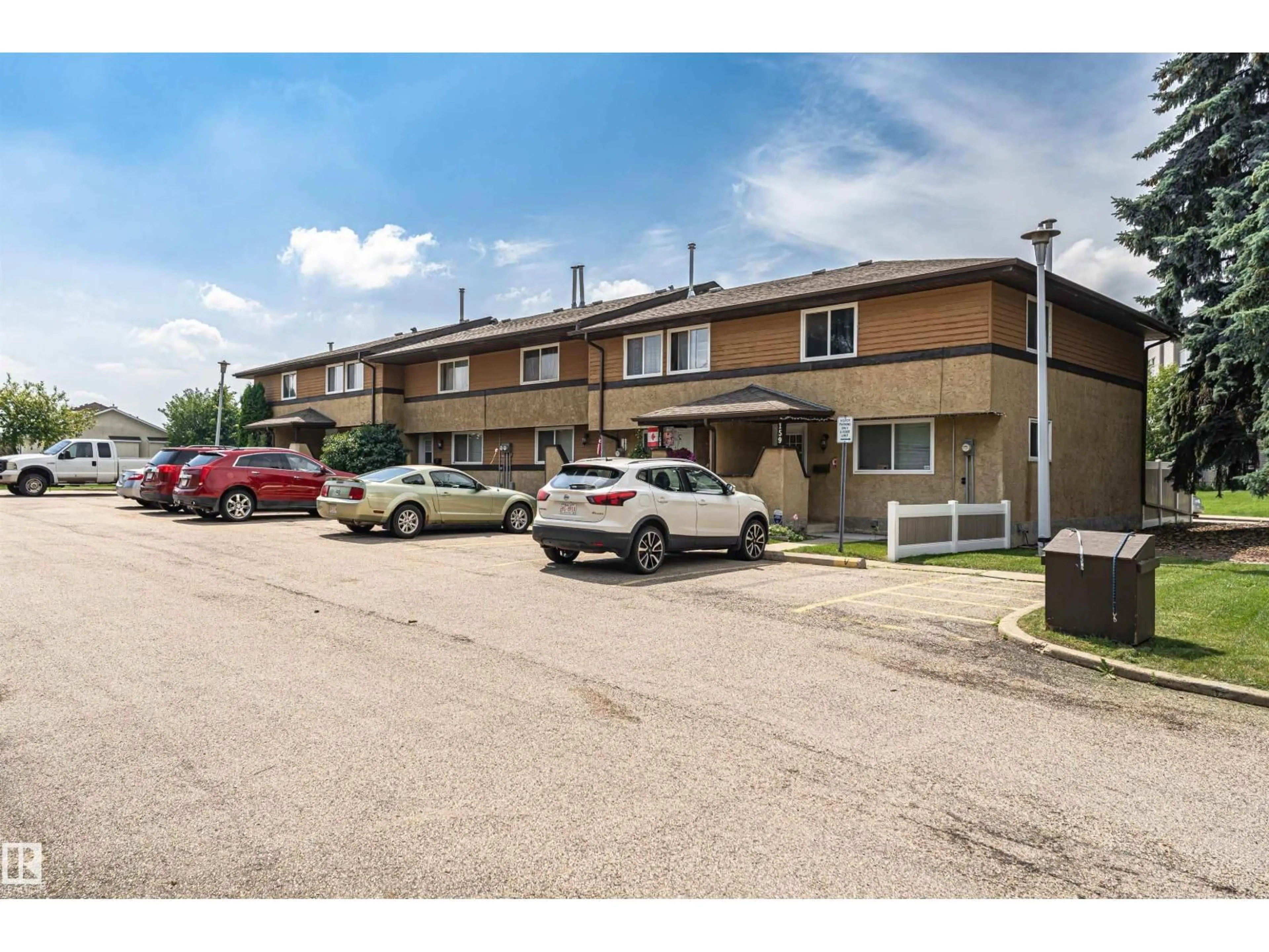 Unknown for 155 WOODBOROUGH WY, Edmonton Alberta T5Y1N2