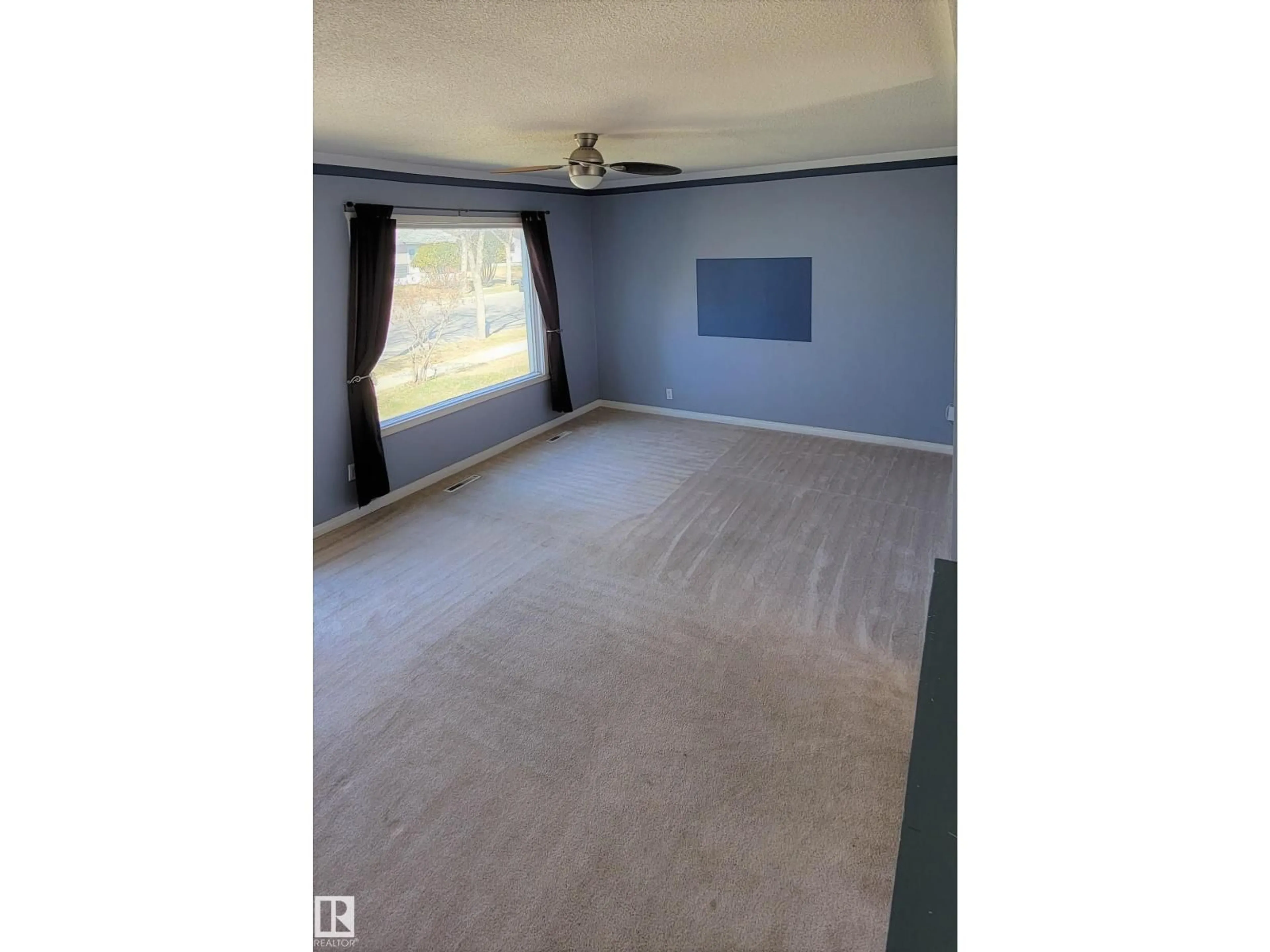 A pic of a room for 5422 51 AV, Bonnyville Town Alberta T9N1Z8