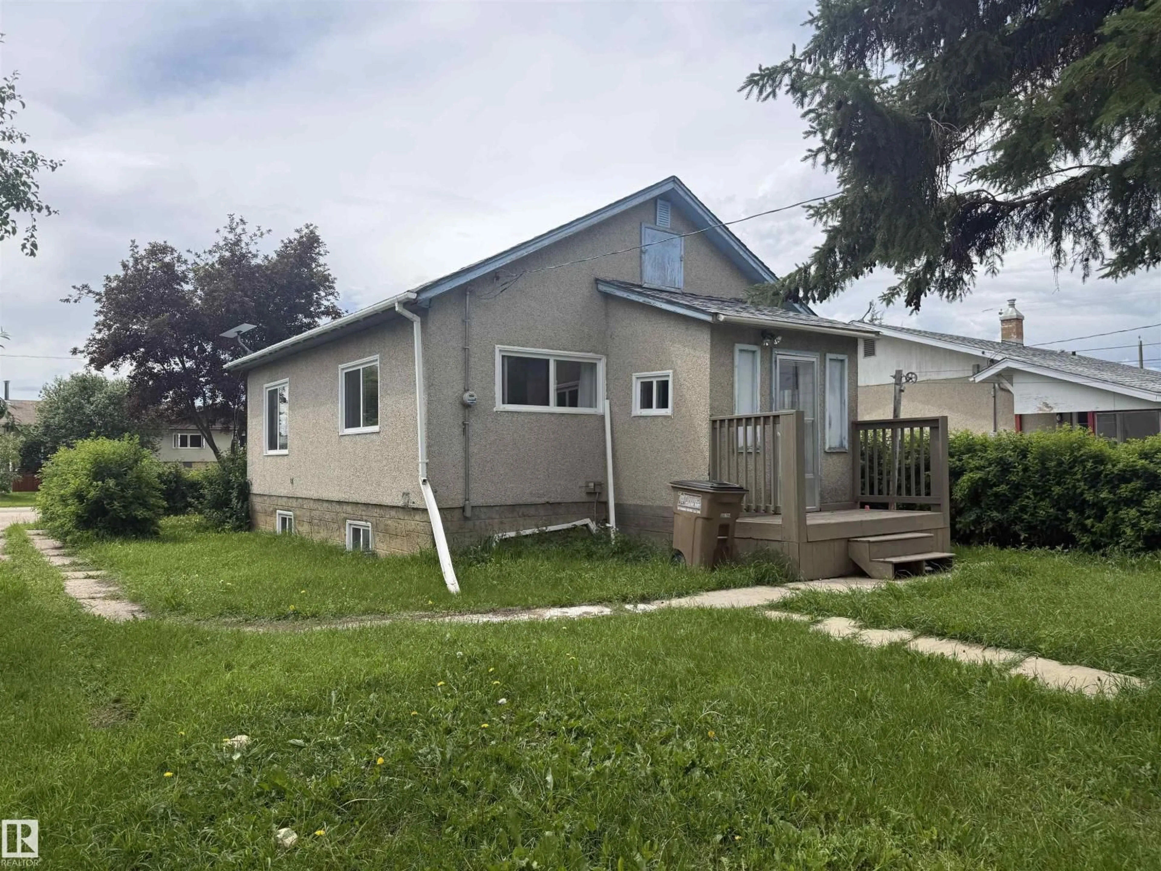 Home with vinyl exterior material, unknown for 5113 FIFTH ST, Boyle Alberta T0A0M0
