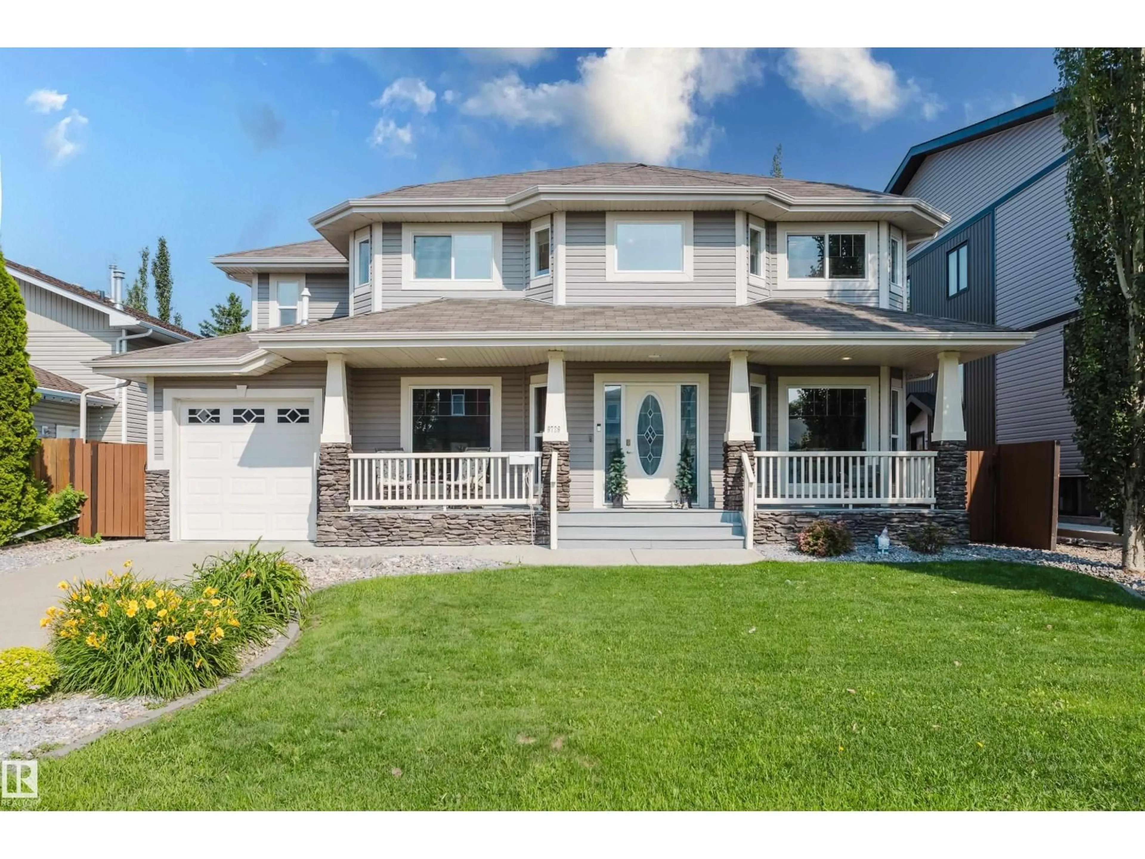 Home with vinyl exterior material, street for 9729 159 ST, Edmonton Alberta T5P2Z4