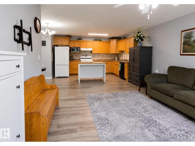 #10 - 5501 PINE DR, Cherry Grove 3