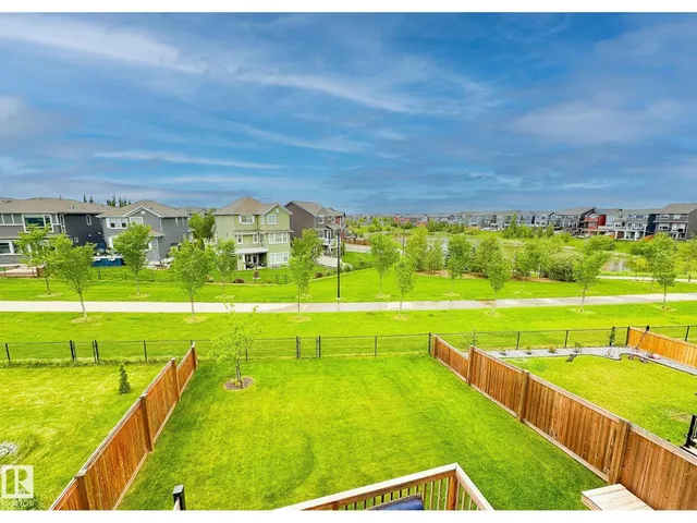 4910 HAWTHORN PL, Edmonton 5