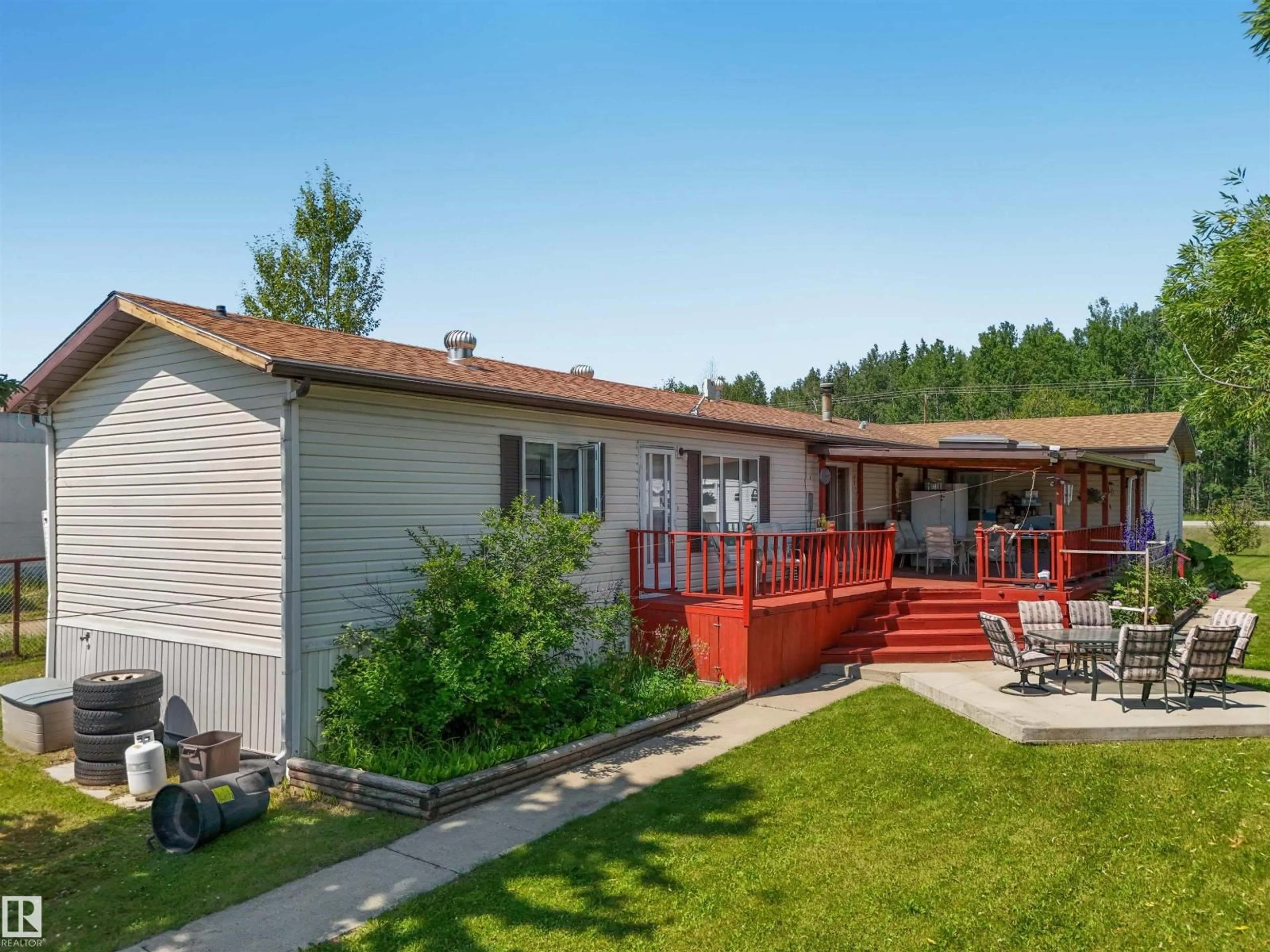 Unknown for 4905 46 AV, Violet Grove Alberta T7A2A1
