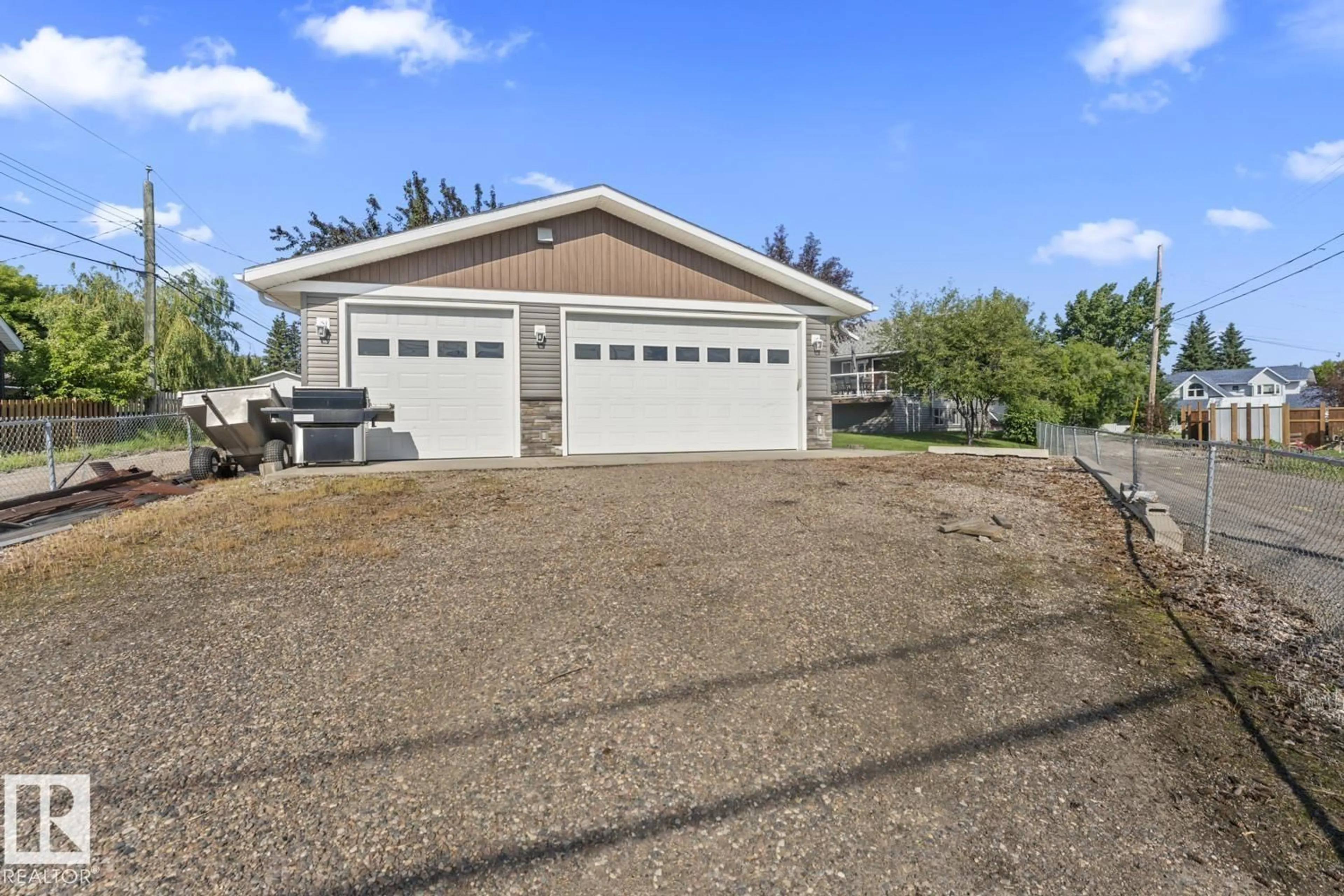 Indoor garage for 1303 5 AV, Cold Lake Alberta T9M1C1