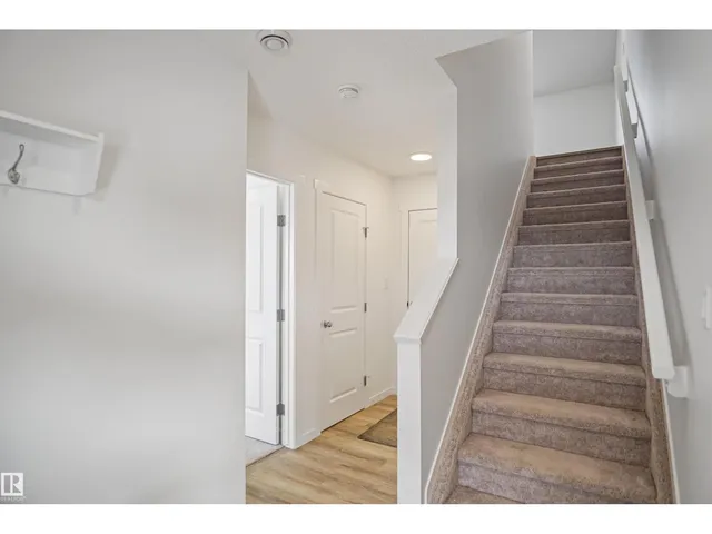 17 EDGEWATER CL, Spruce Grove 2