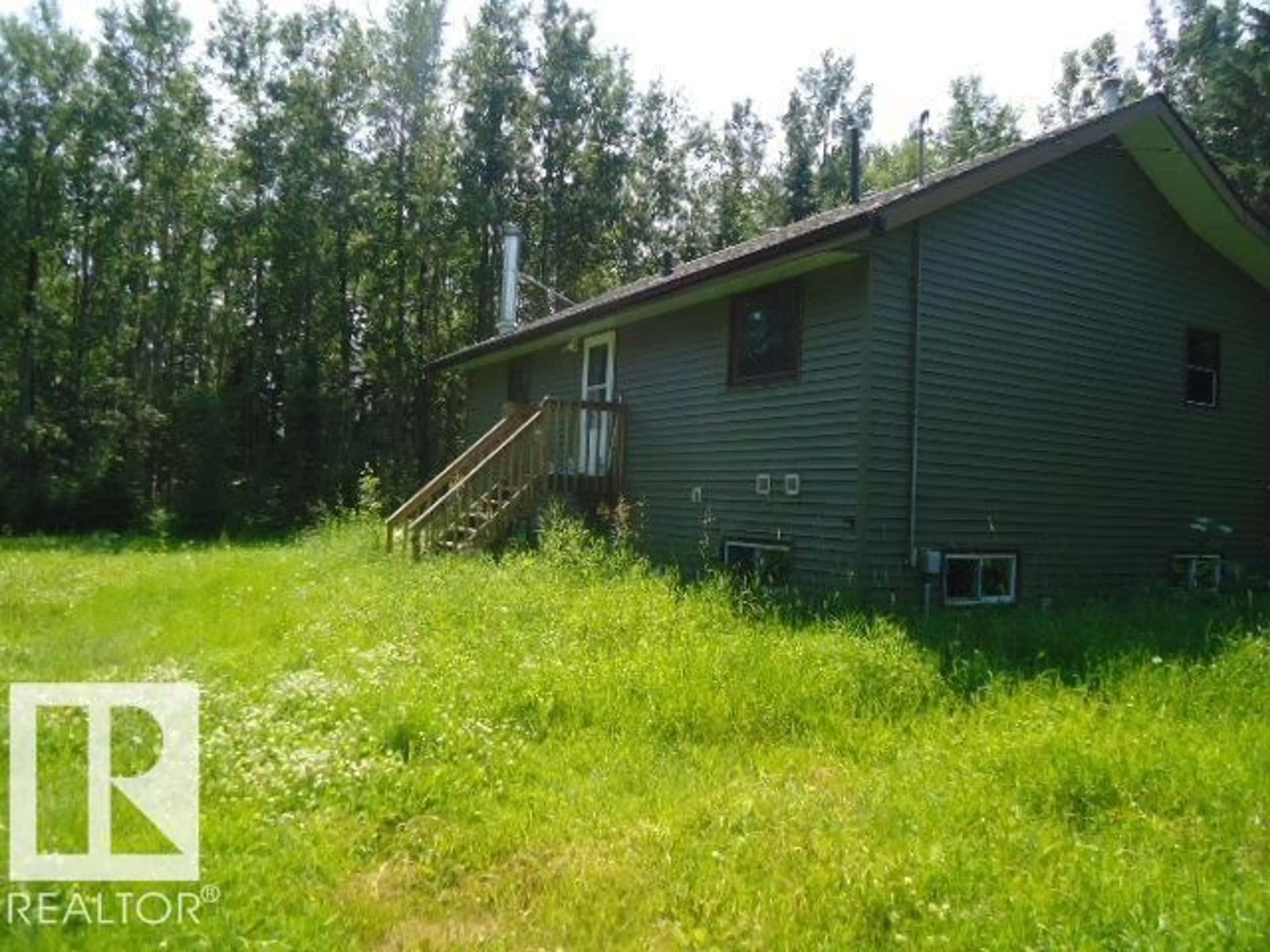 Shed for 23431 TWP ROAD, Rural Westlock County Alberta T7P2K4