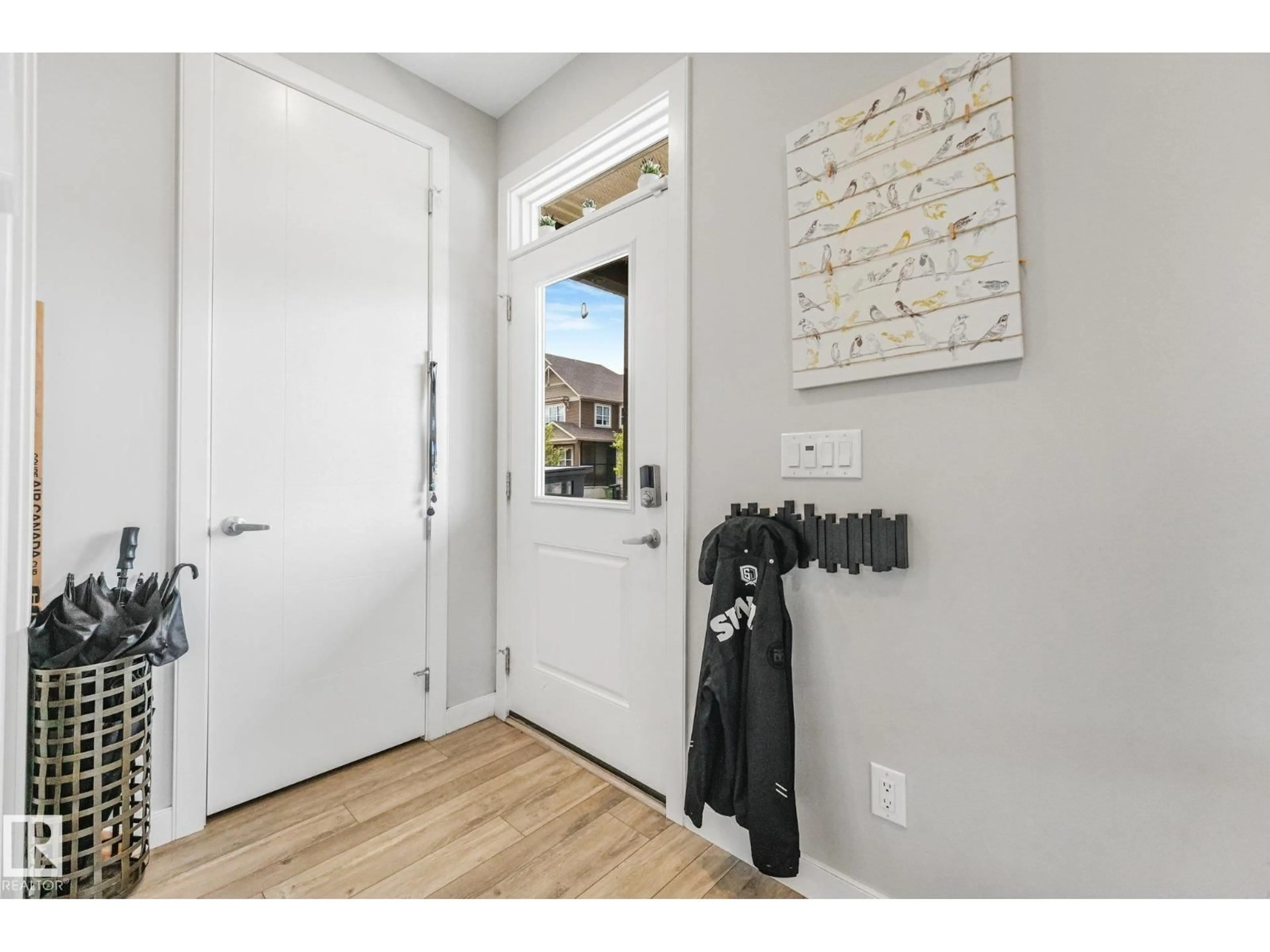 Indoor entryway for NW - 2027 201 ST, Edmonton Alberta T6M0X6