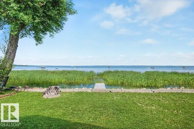5807 51 AV, Rural Lac Ste. Anne County 3