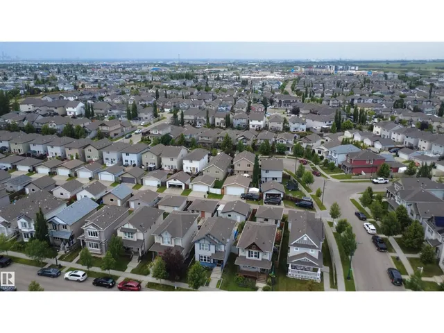 1528 35 AV, Edmonton 4