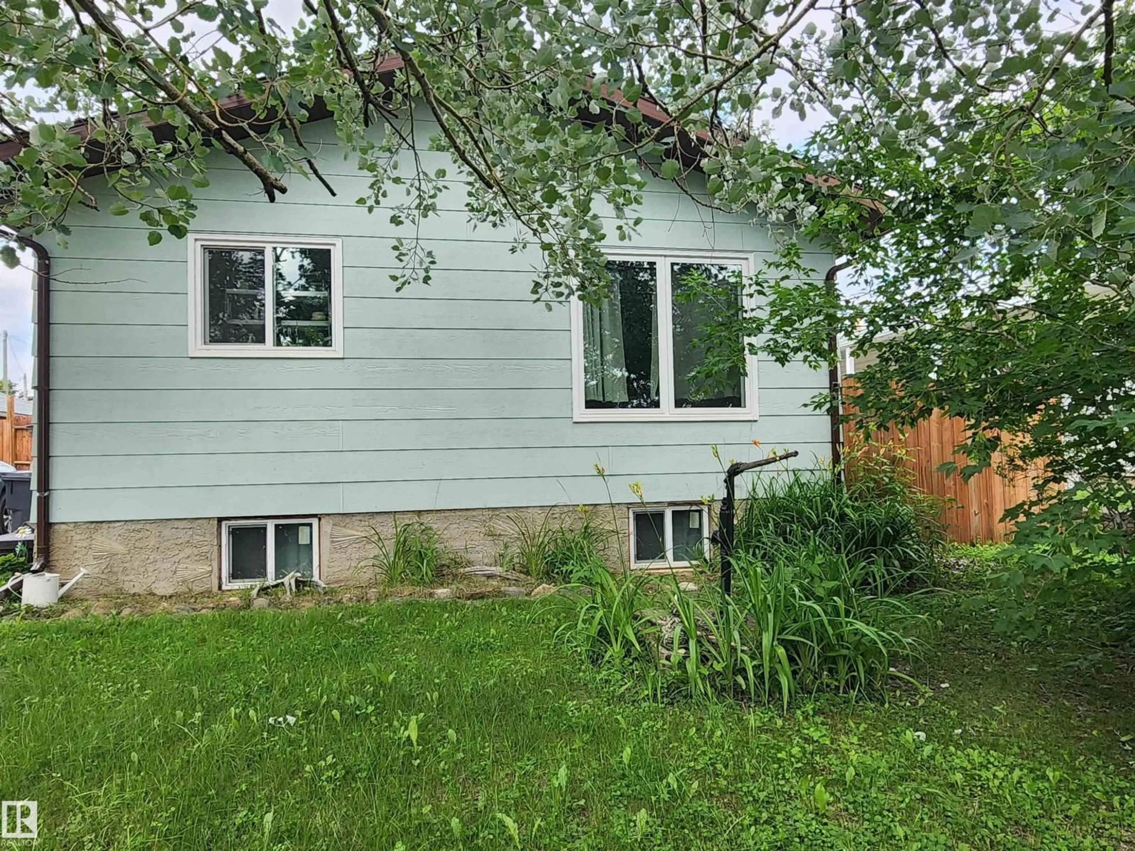 Unknown for 4806 52 AV, Elk Point Alberta T0A1A0