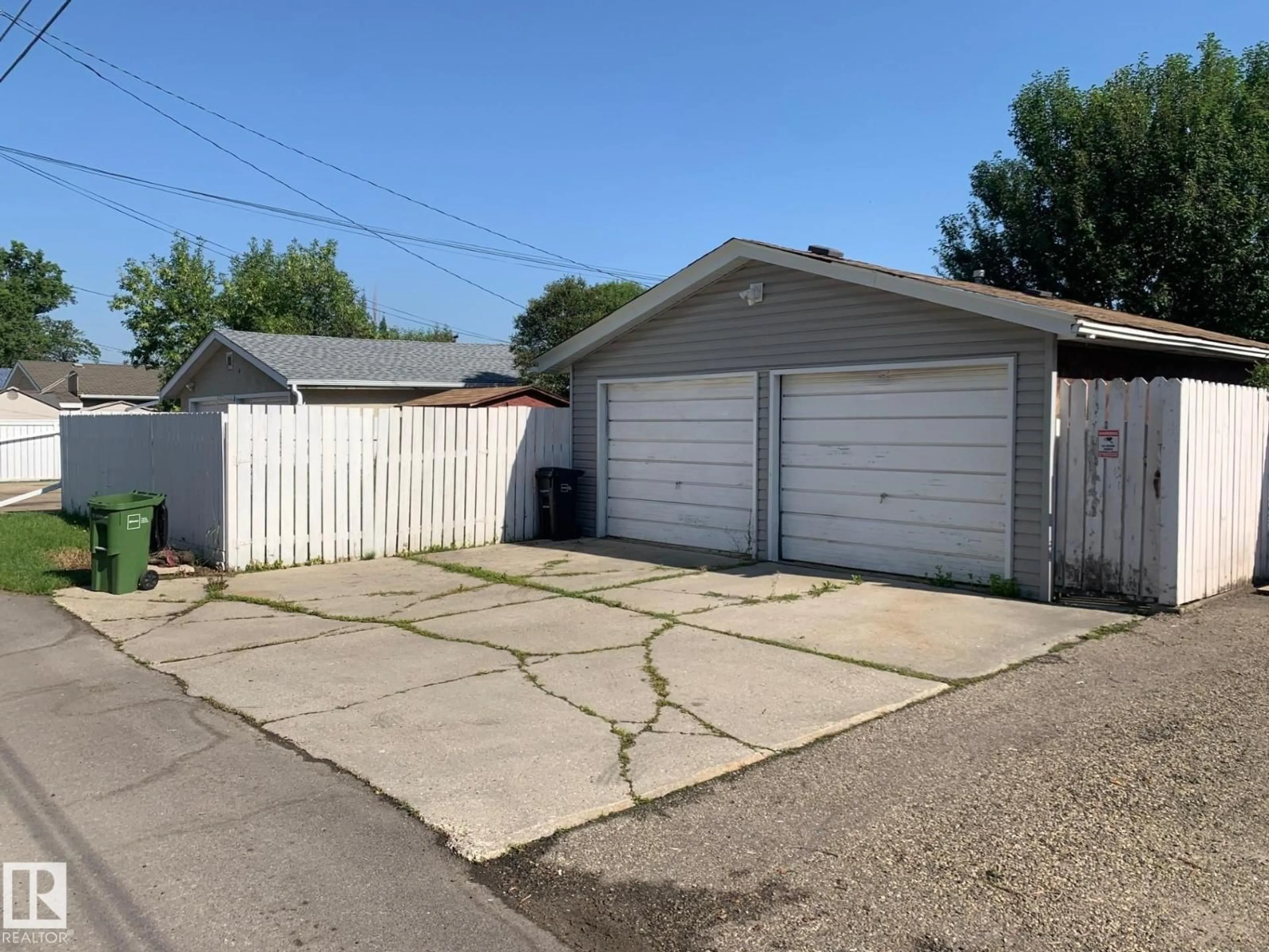Unknown for 16321 109A AVE AVE, Edmonton Alberta T5P1C5