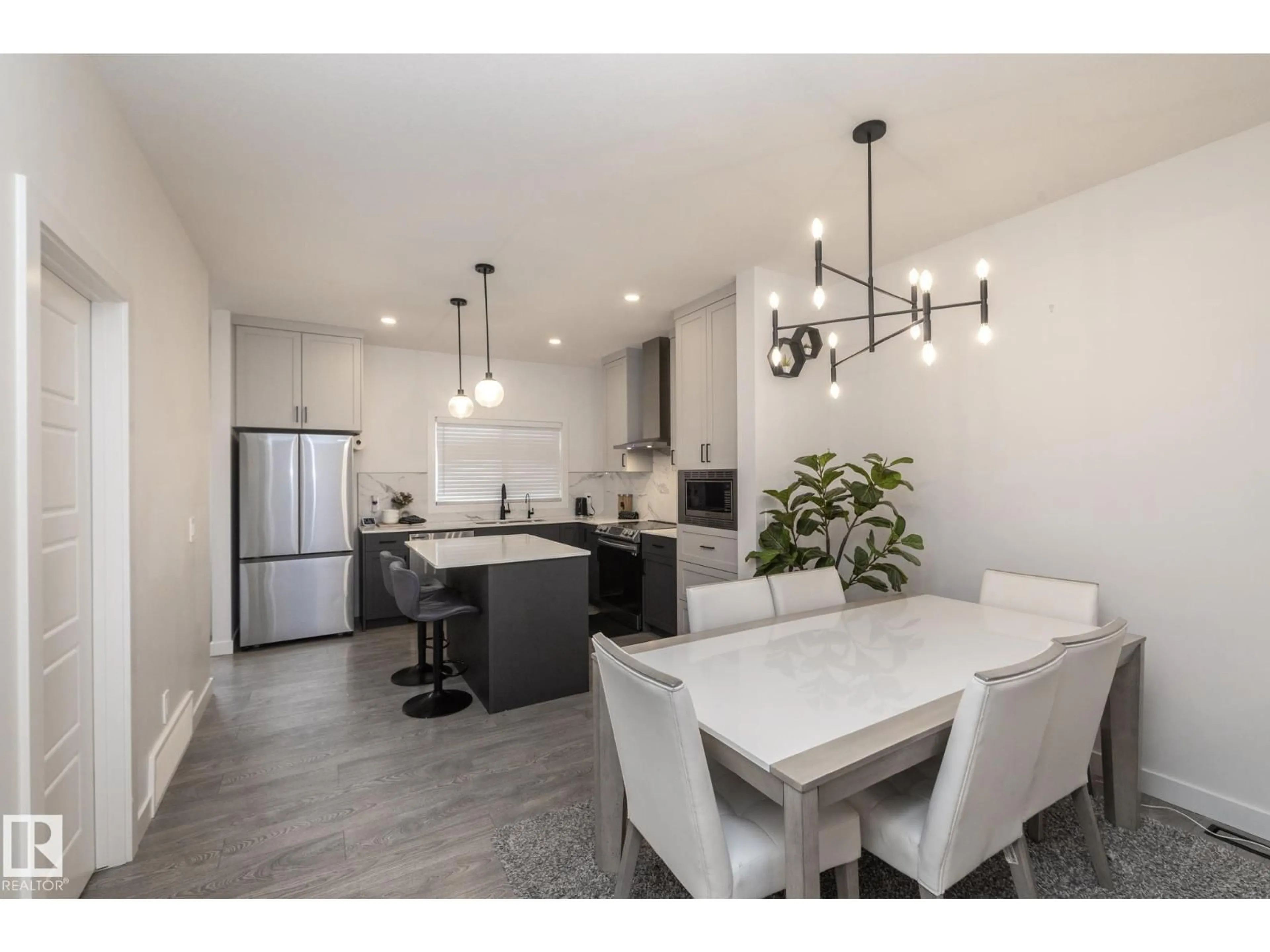 Open concept kitchen, ceramic/tile floor for NW - 3640 214 ST, Edmonton Alberta T6M1S3