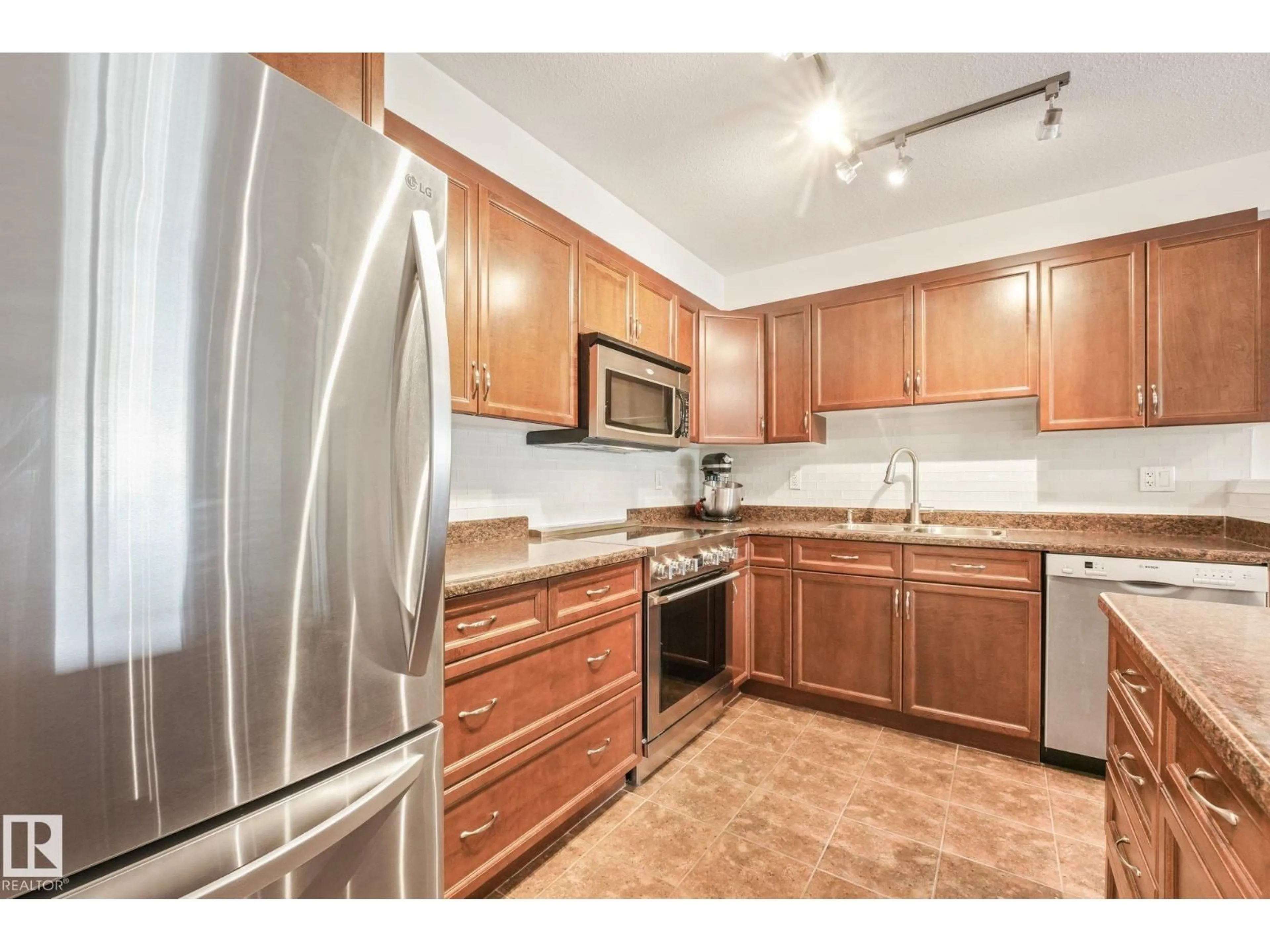 Standard kitchen, unknown for #209 - 1589 GLASTONBURY BV, Edmonton Alberta T5T2V1