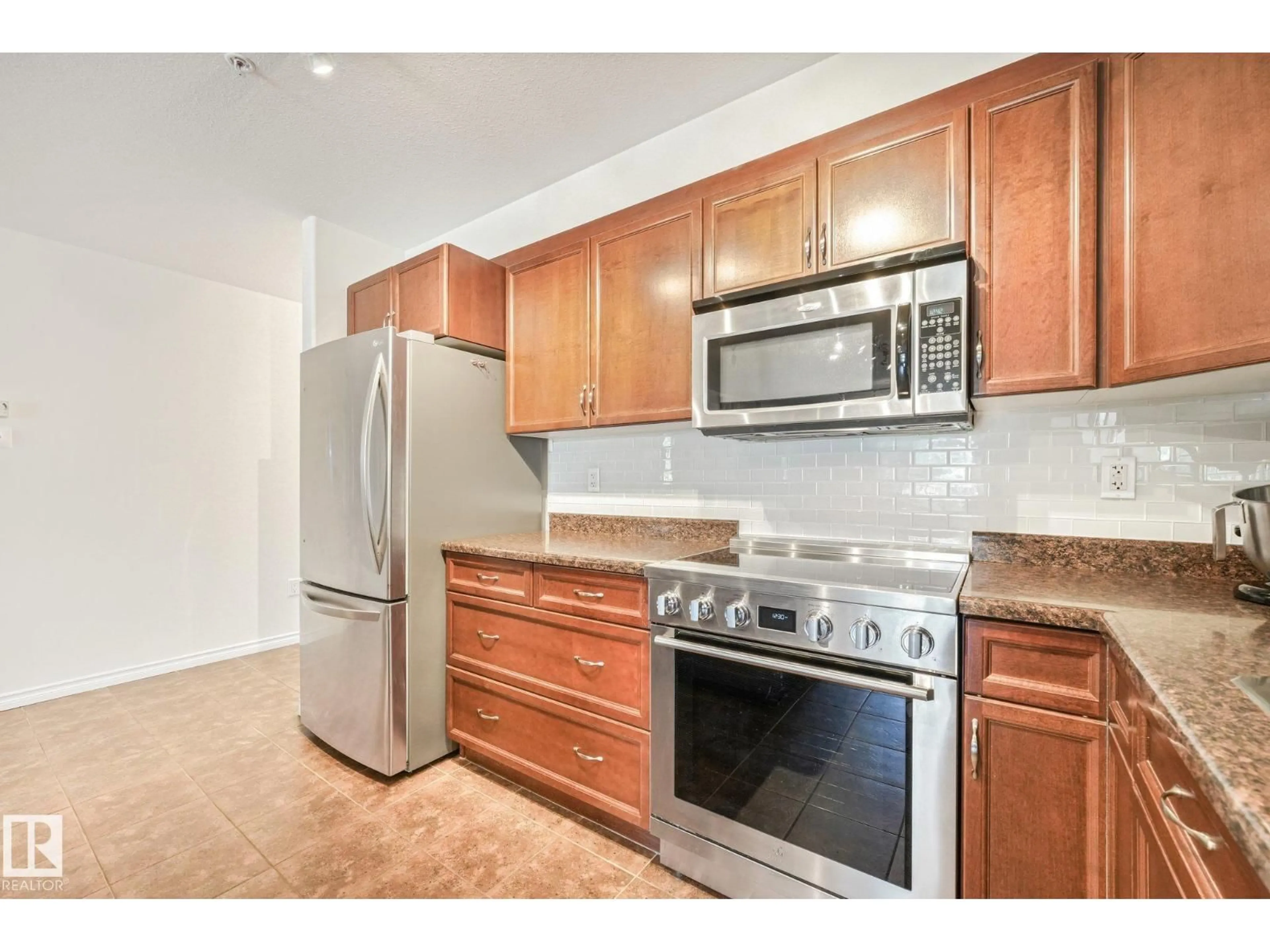 Standard kitchen, unknown for #209 - 1589 GLASTONBURY BV, Edmonton Alberta T5T2V1