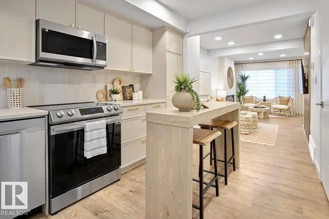 21014 24 AV, Edmonton 5